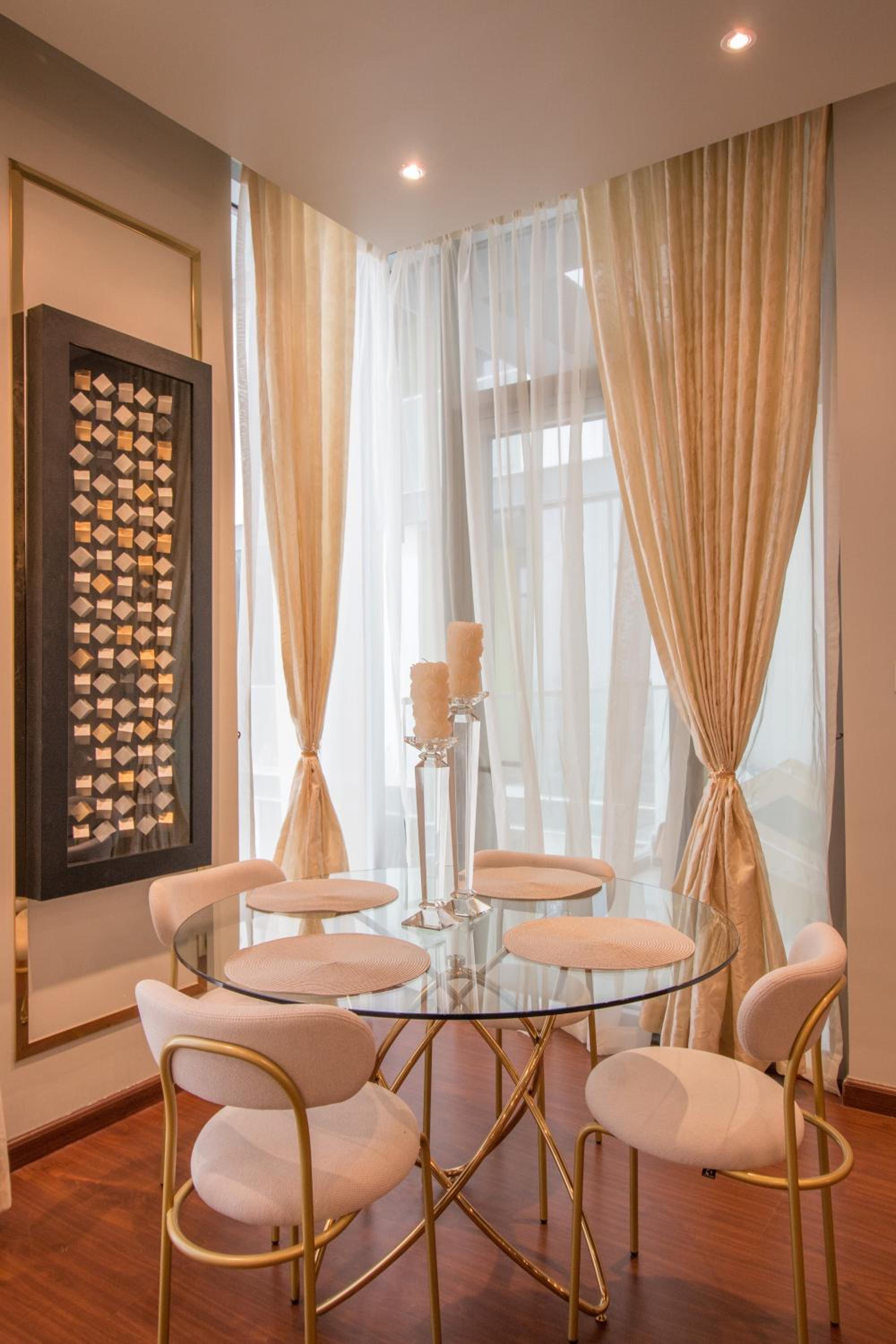 Luxurious 2BR - Fully Upgraded - High-end facilities photo 5