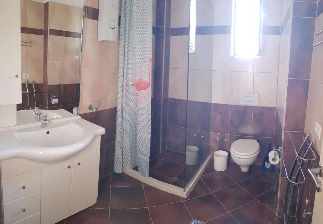 Stunning Sea View Apartments Sarande