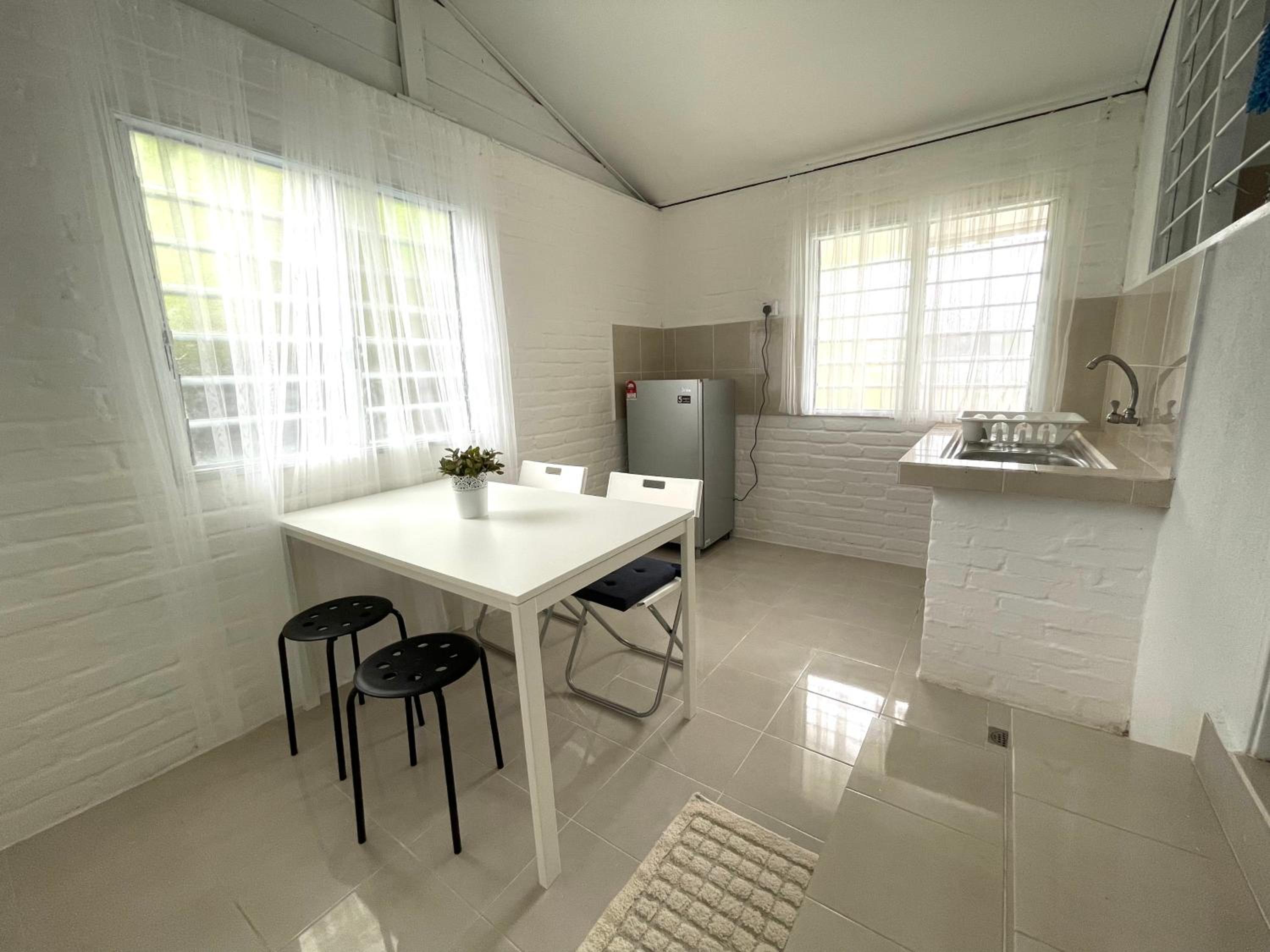 Cosy little home near to the town photo 4