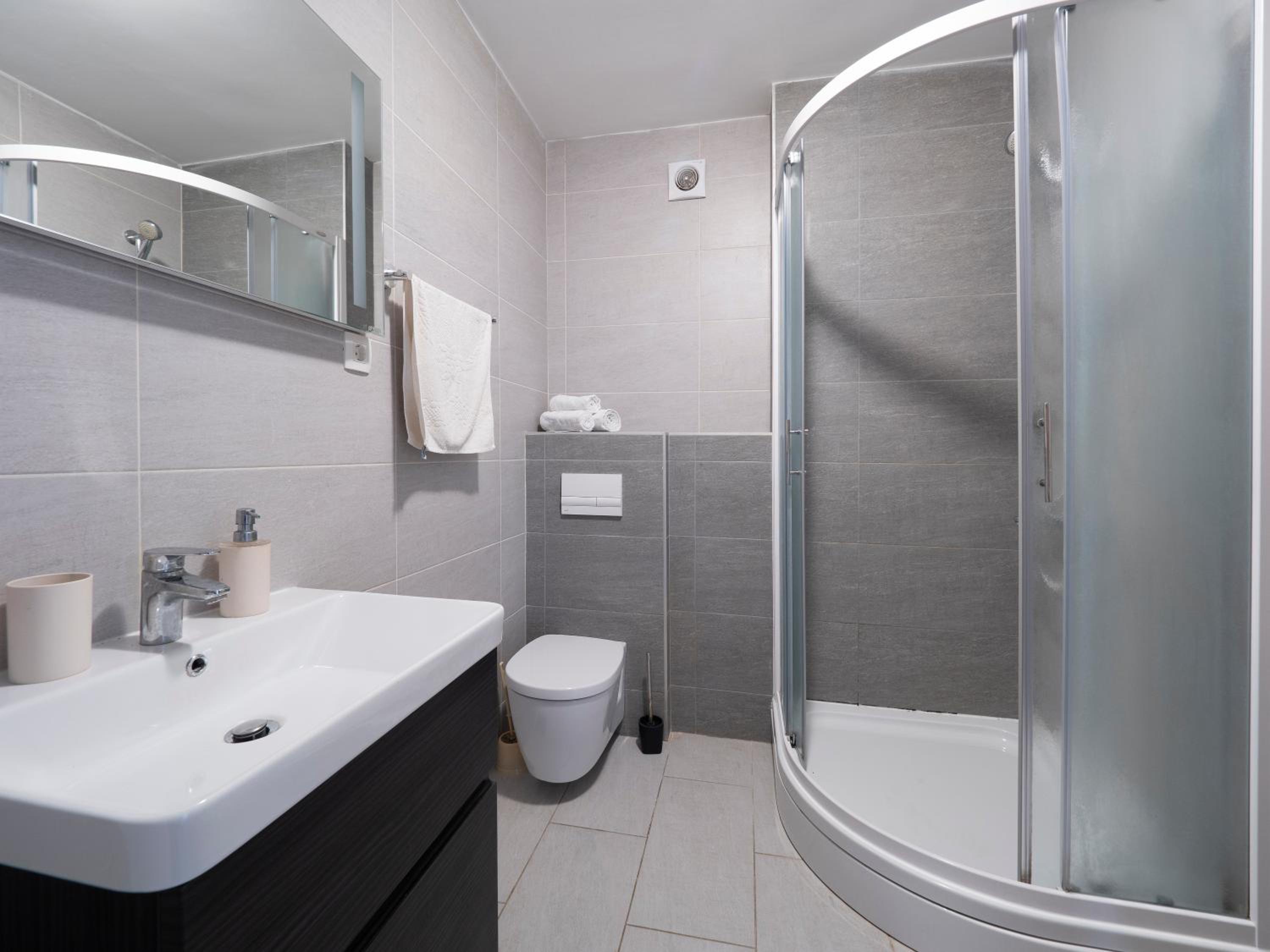 Family Three bedroom Apartment Brando