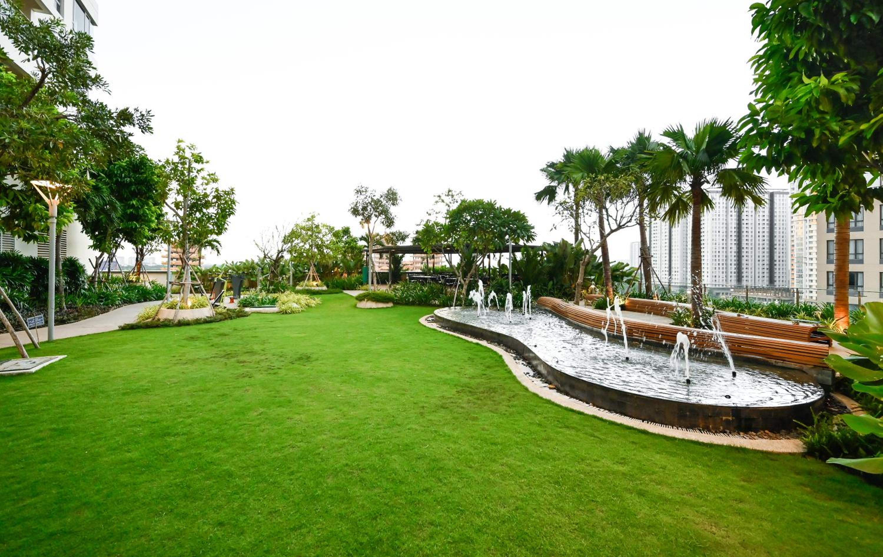 Estella Heights Saigon City View 2BR Apartment & Pool