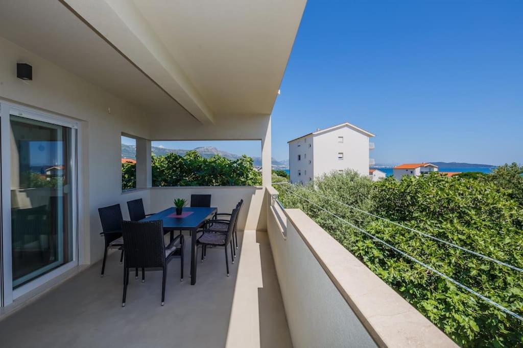 Beach apartment Anđela A2