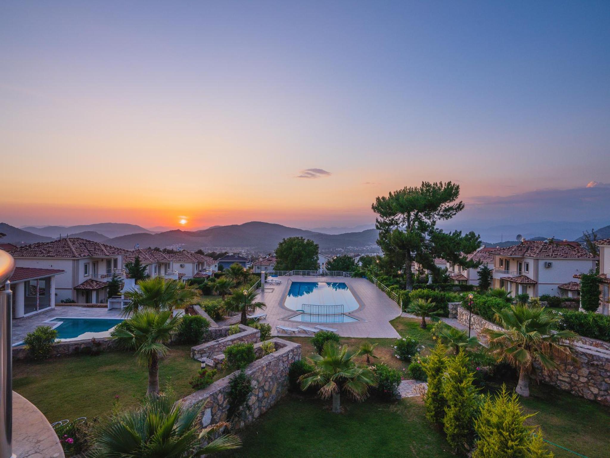 Hanel Life Royal Villas 7 Aqualettings view 4