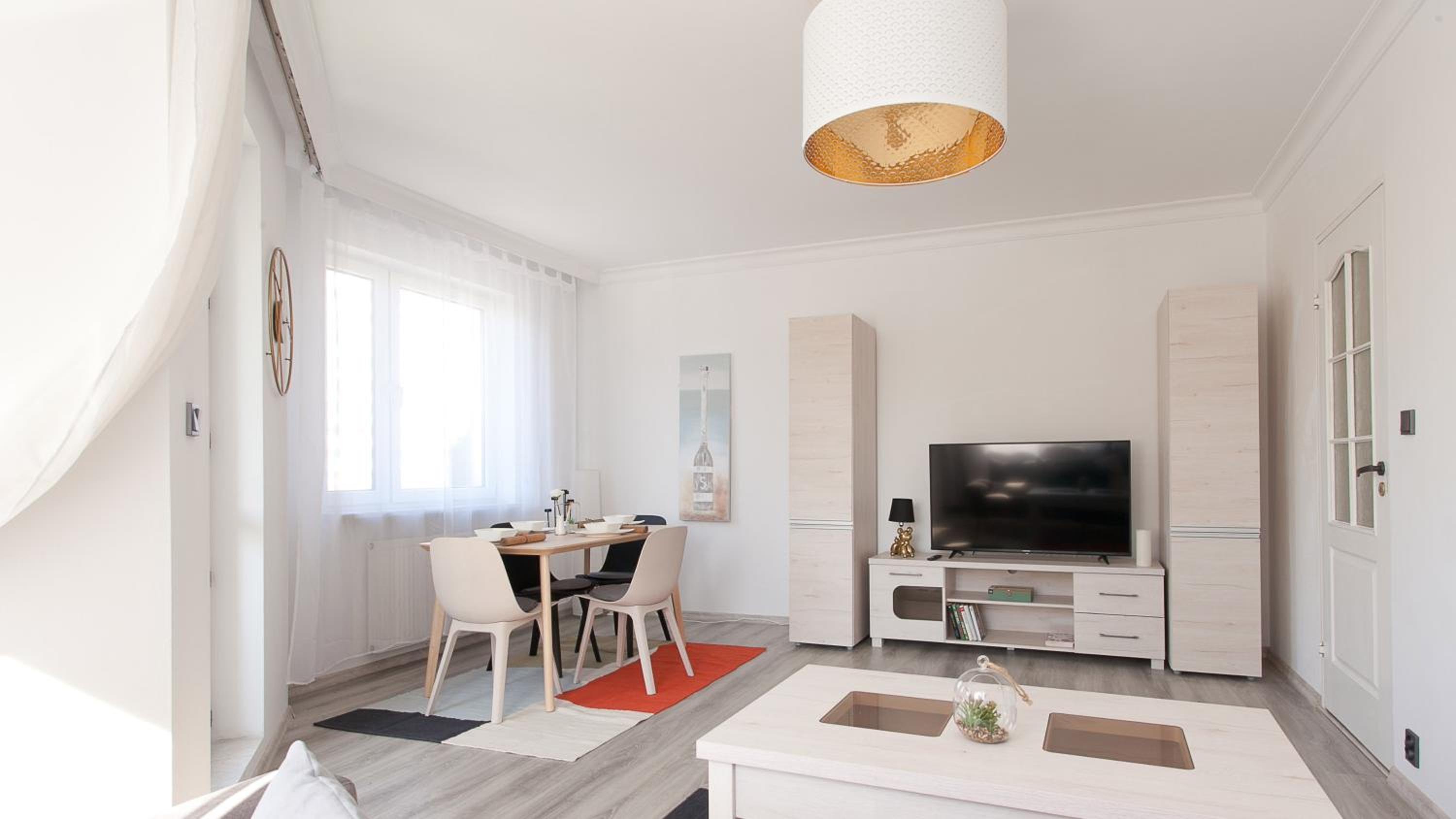 Uroczy Apartament Rzeczna KoĆobrzeg