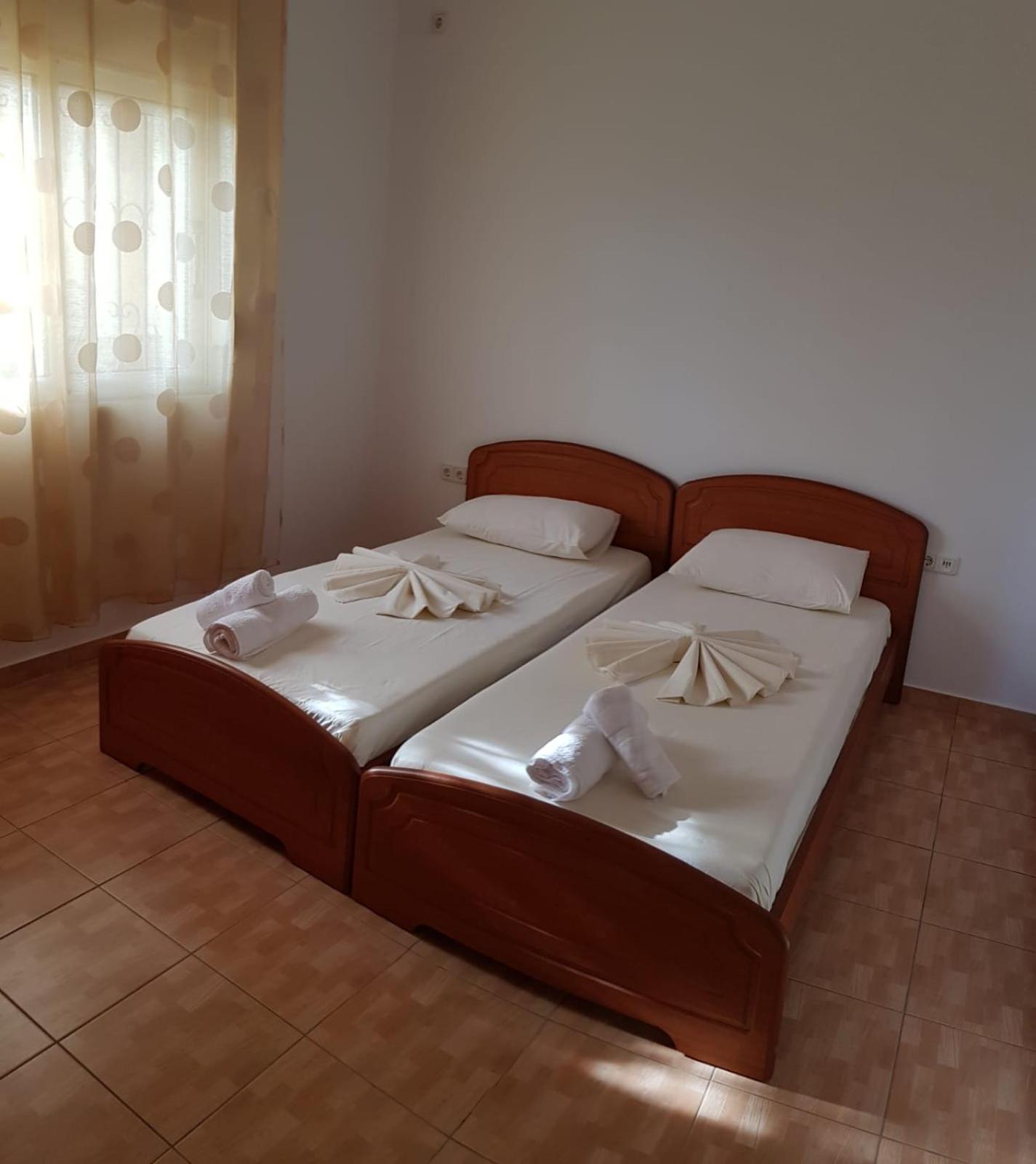 Stunning Sea View Apartments Sarande
