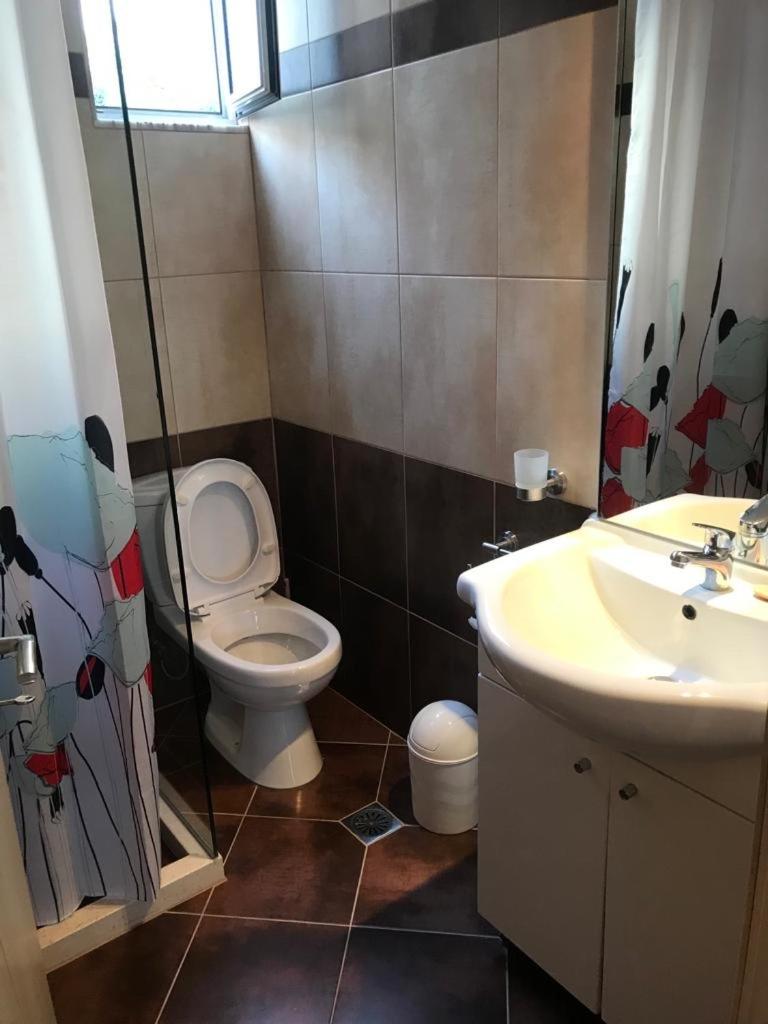 Stunning Sea View Apartments Sarande