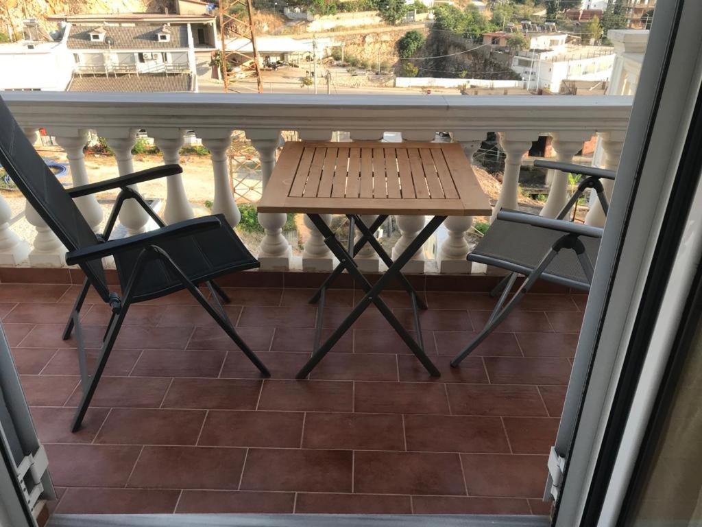 Stunning Sea View Apartments Sarande