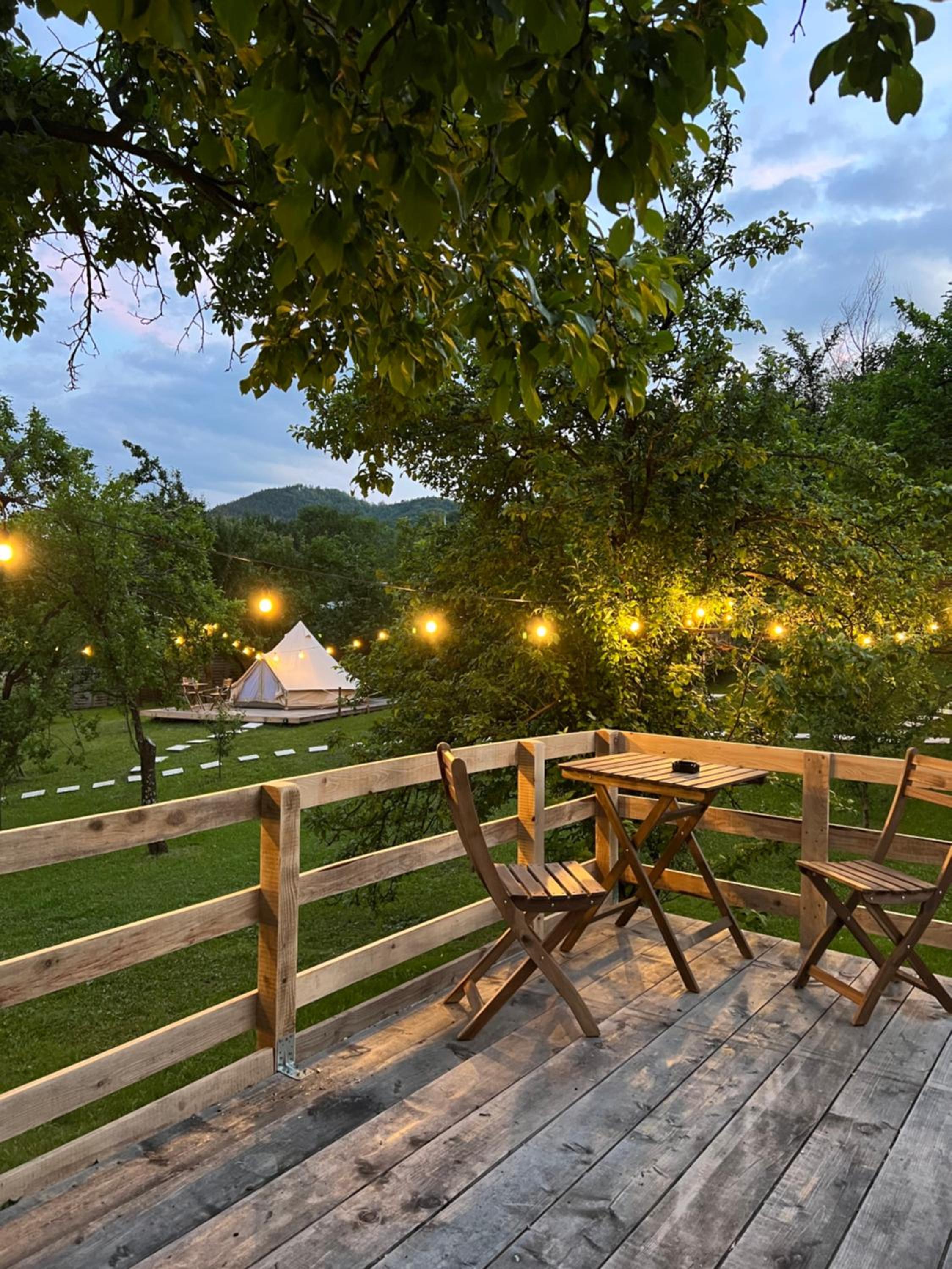 Tinutul Luanei Glamping Resort view 2