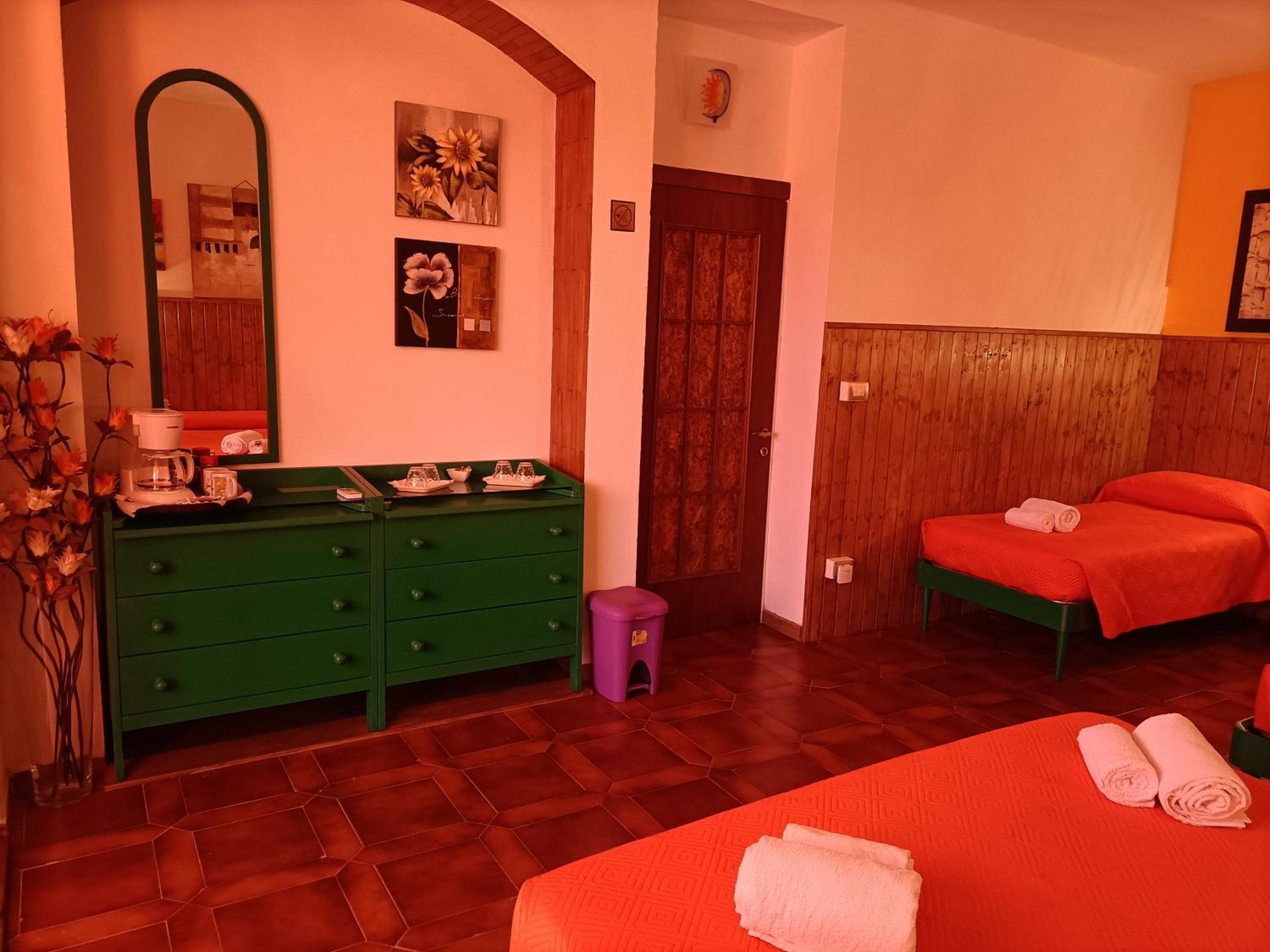 Mony's Island B&B
