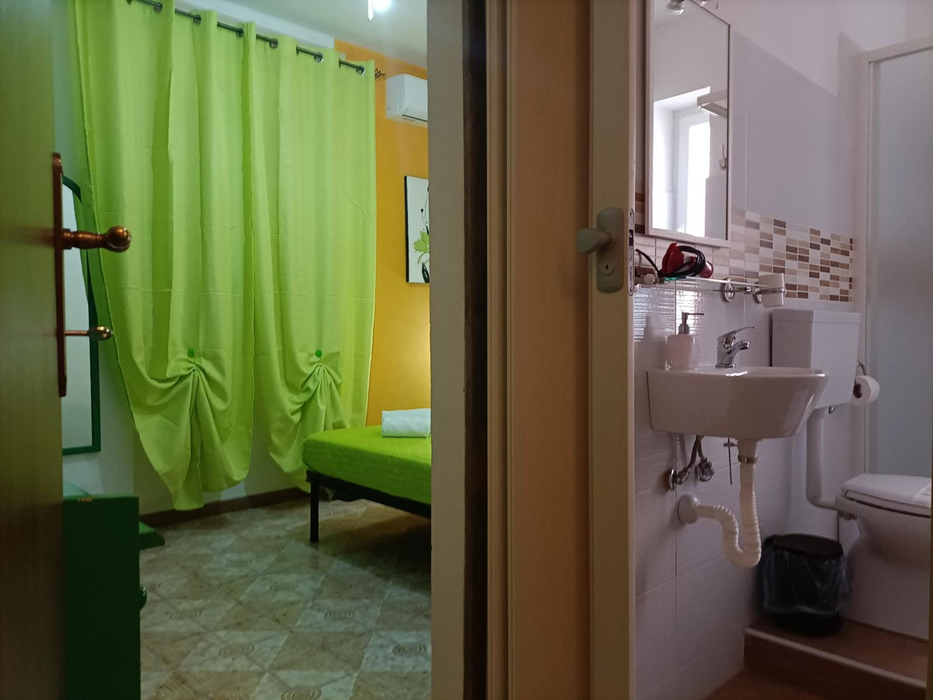 Mony's Island B&B