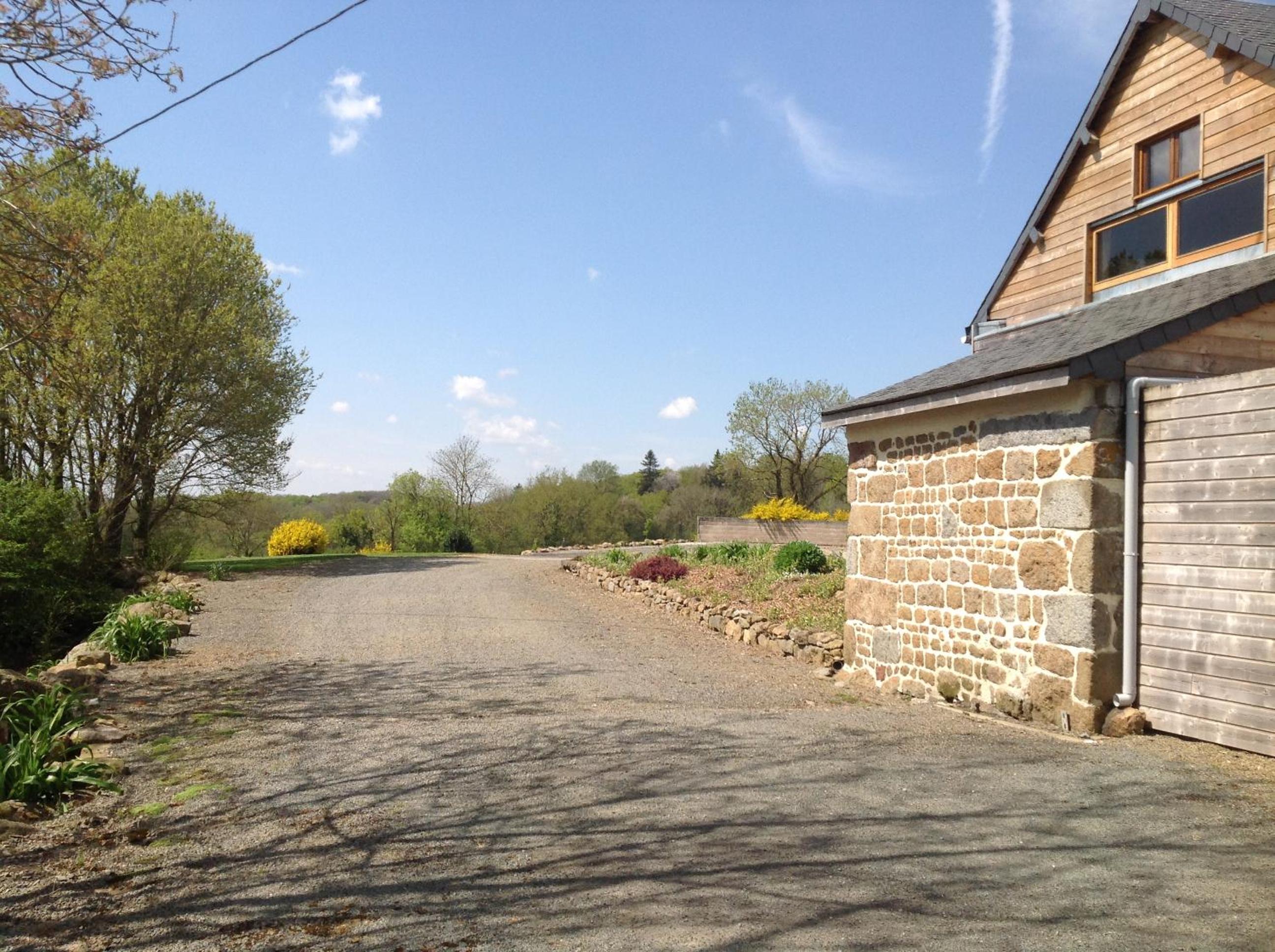Photo 8