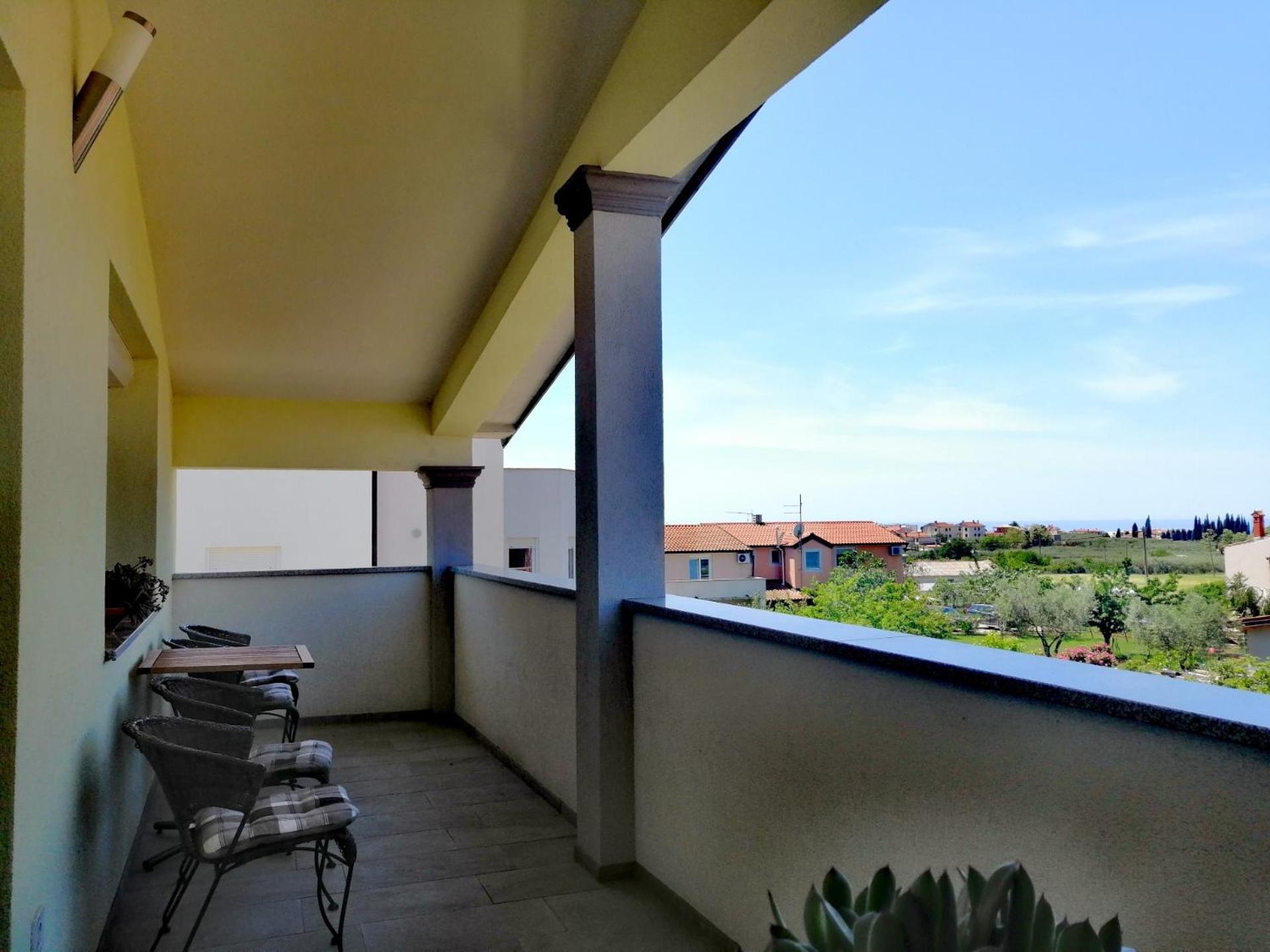 7 PALMI Novigrad view 5