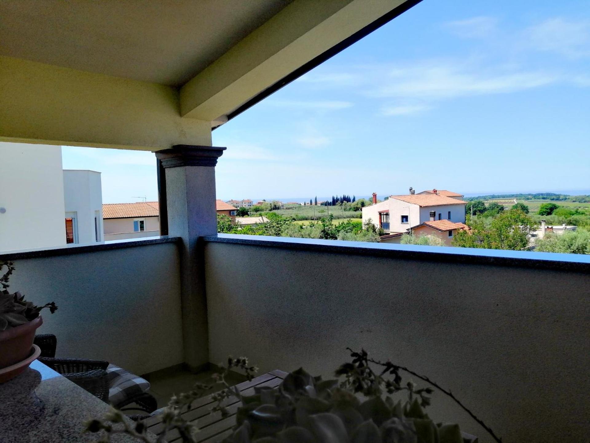 7 PALMI Novigrad view 4