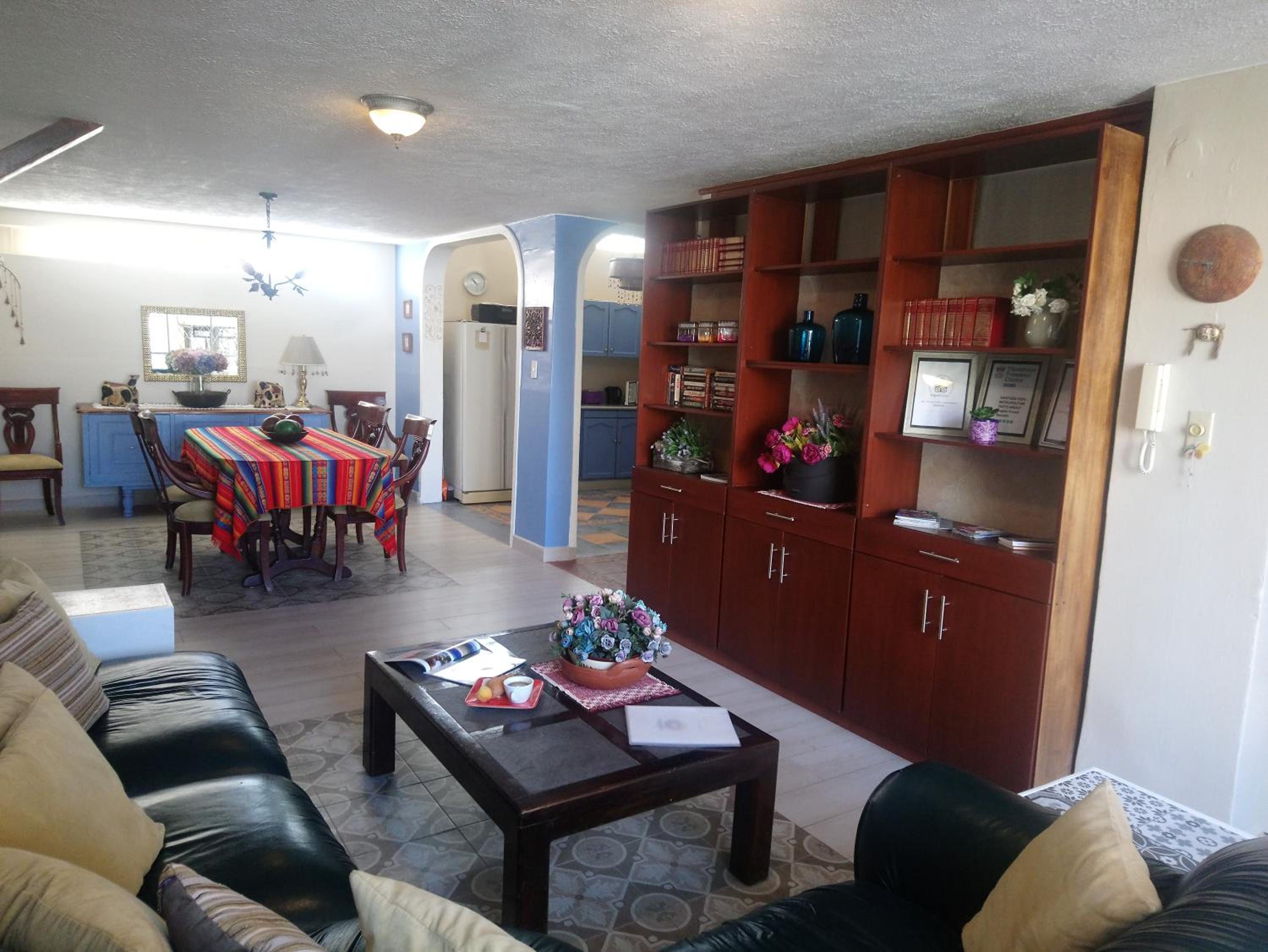 SANITIZED - APARTMENT - Metropolitan Quito Area Eng - Fr - Esp