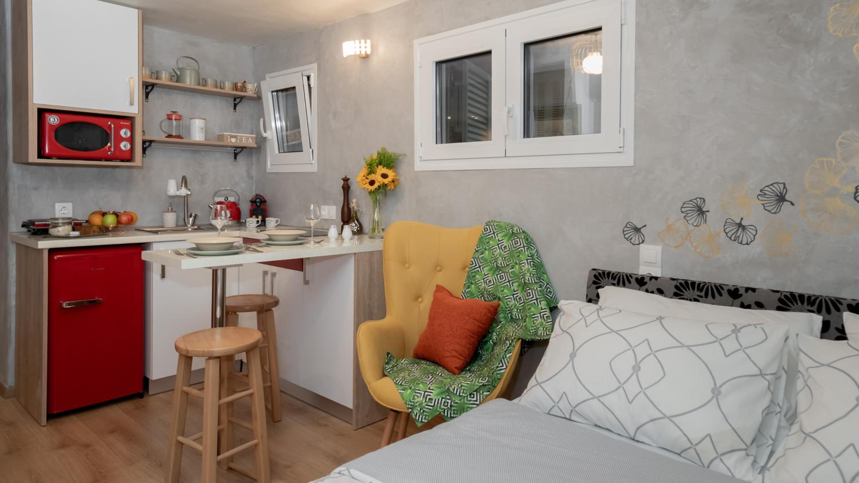 Cozy tiny apartment in the heart of Plaka
