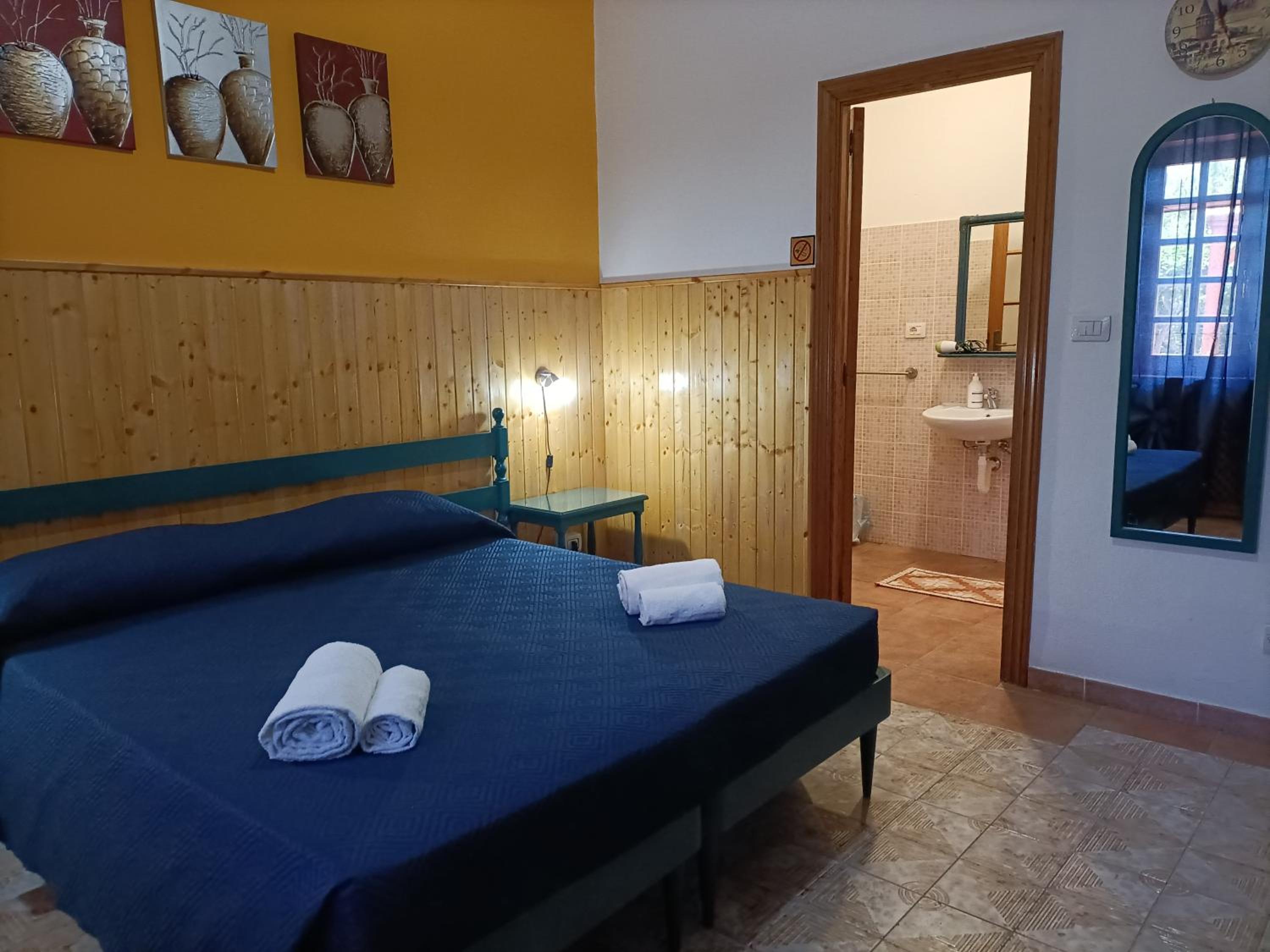 Mony's Island B&B