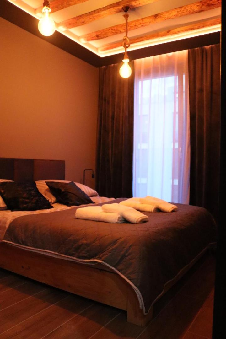 MERLIN Apartments
