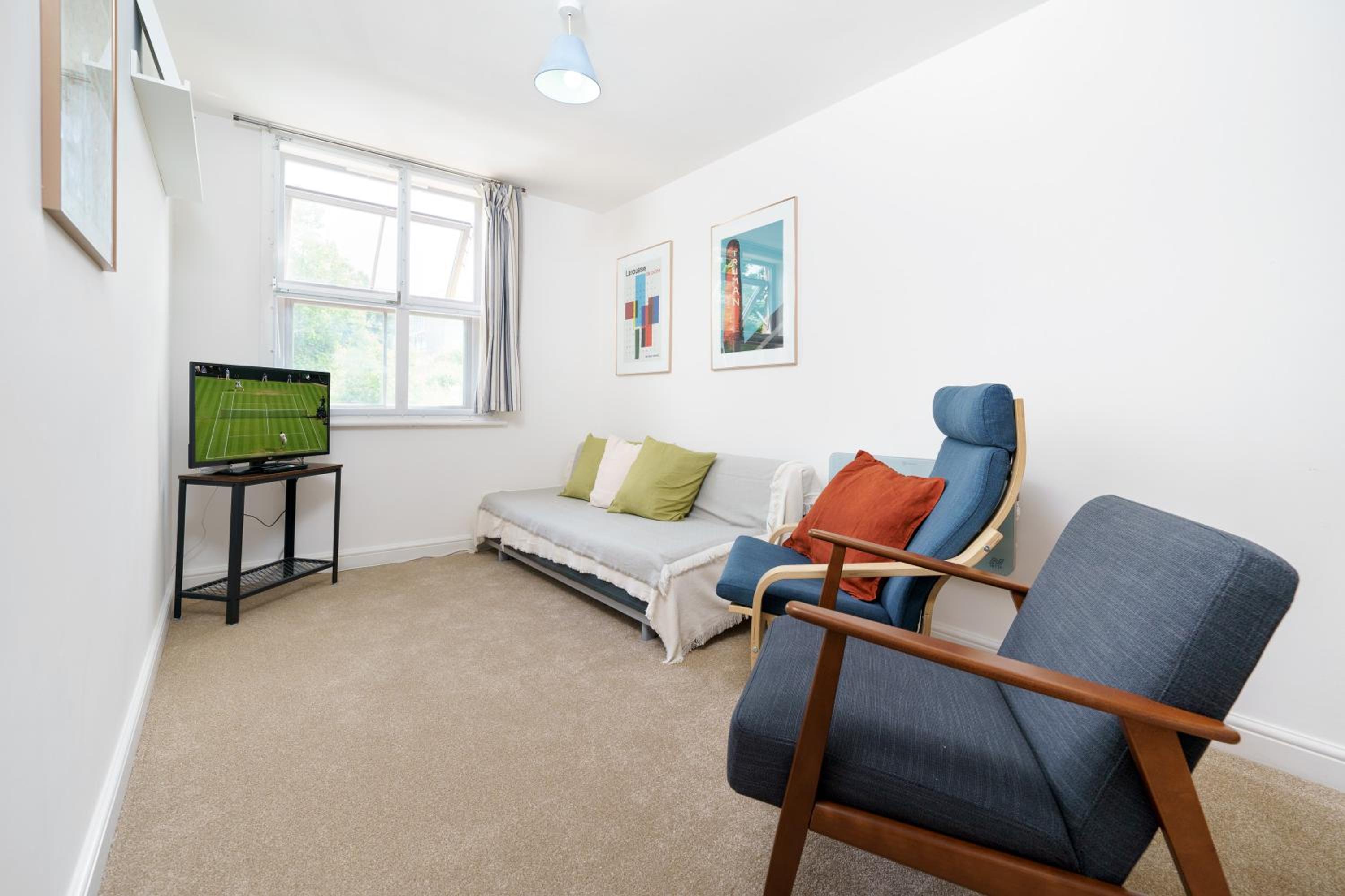 Central Hackney Apartment