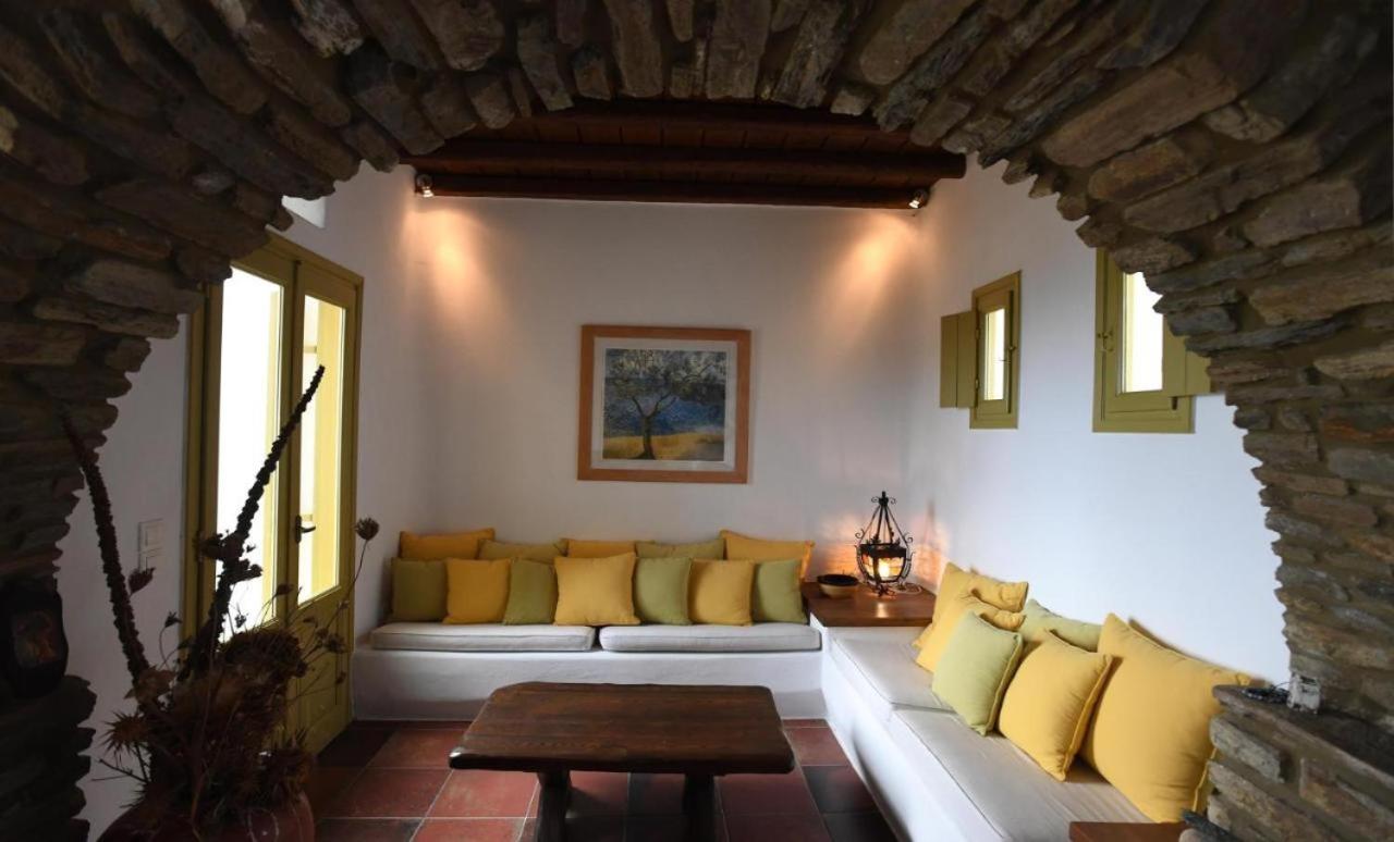 Villa Theassis view 4