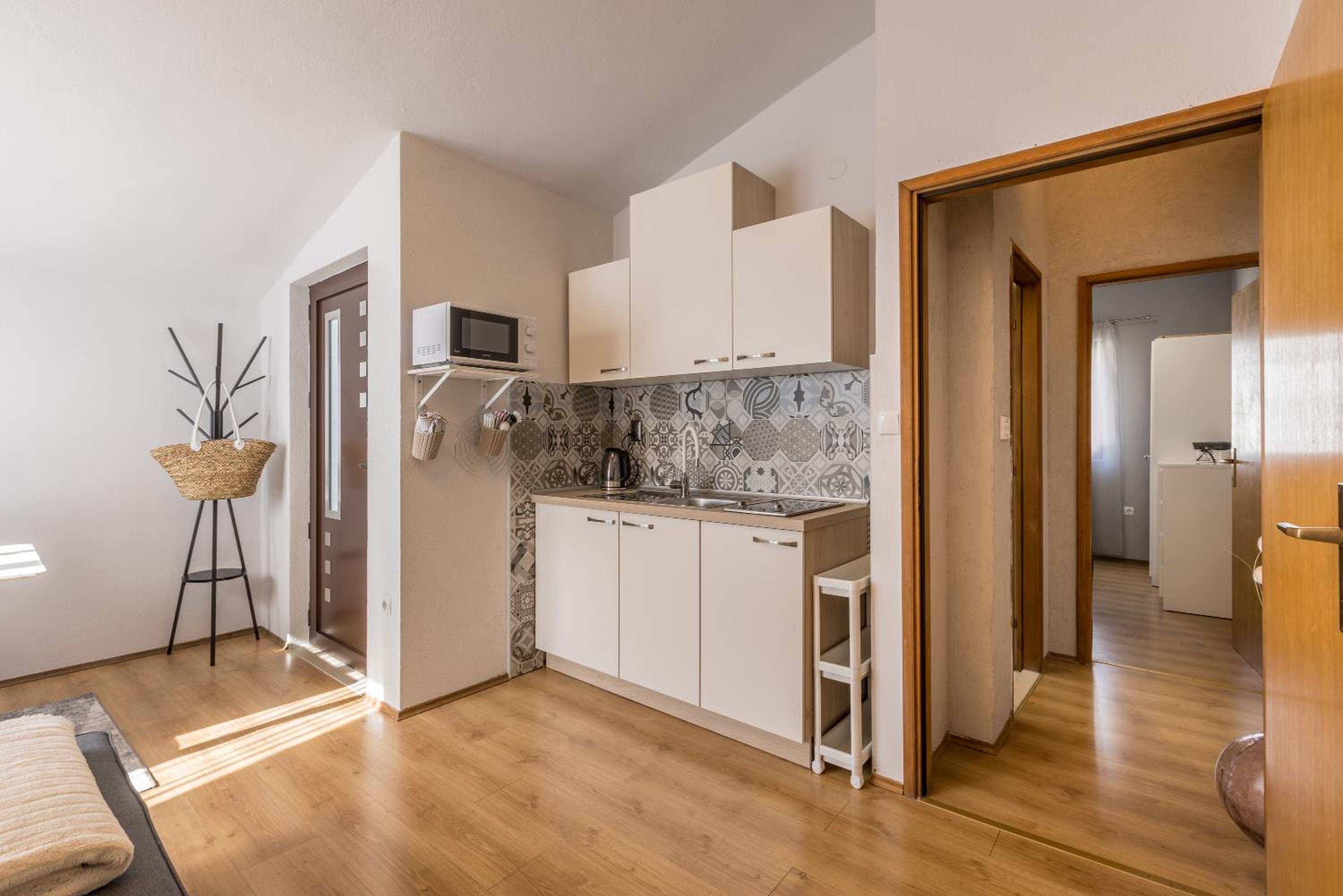 Apartment LaMaro view 3
