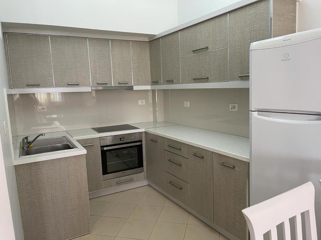 Gardenia Apartments