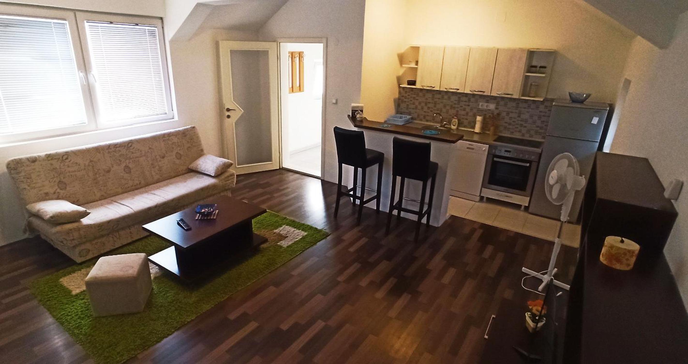 Apartman Ema