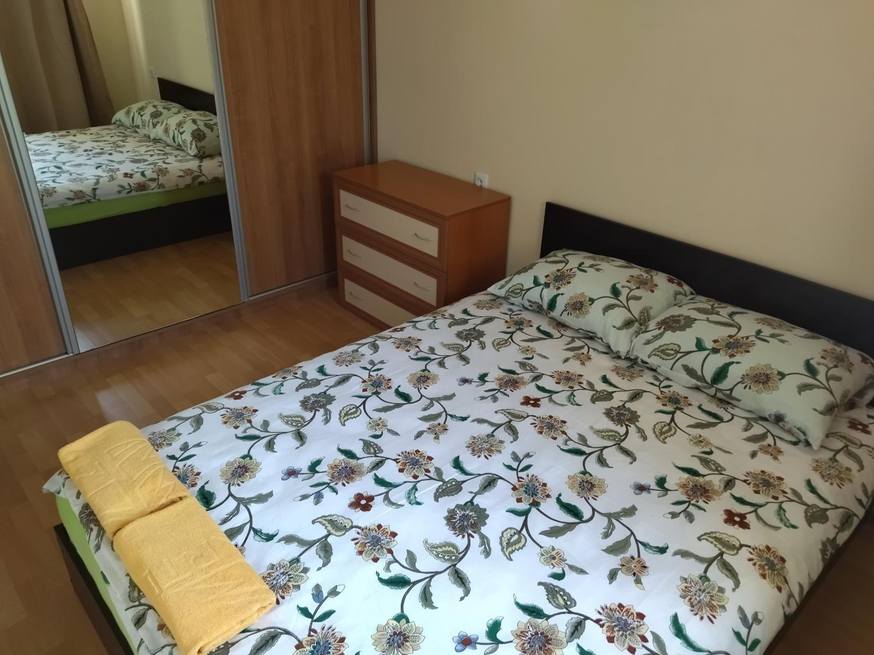 Tango view 3
