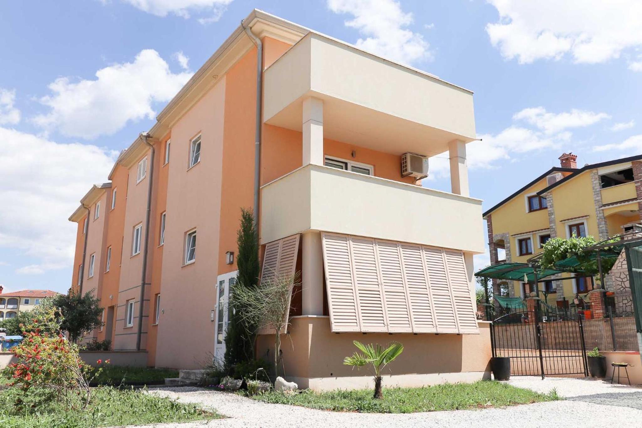 Sunshine Apartments Funtana with balcony and sea view view 2