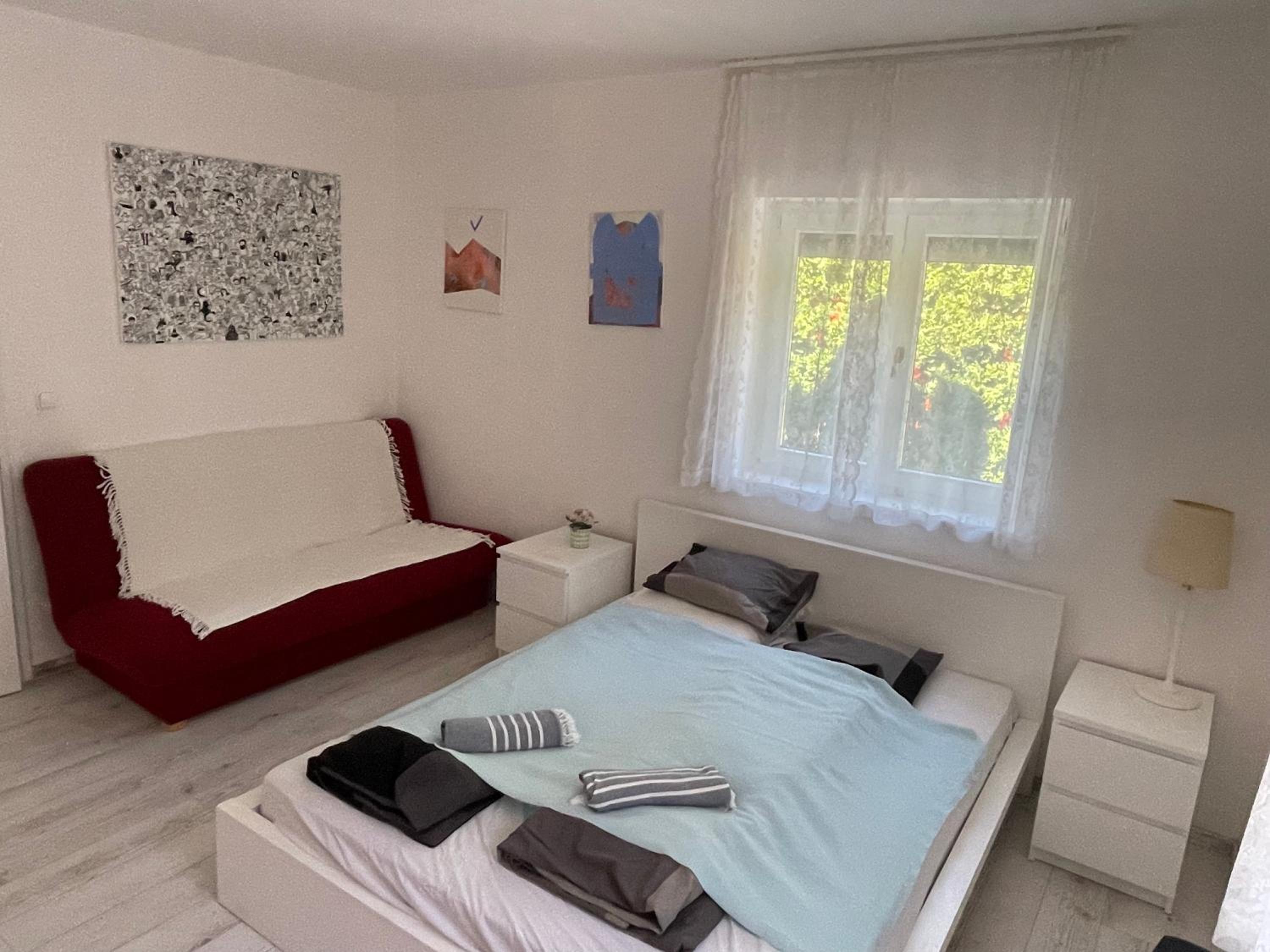5 bedroom villa very close to Balaton