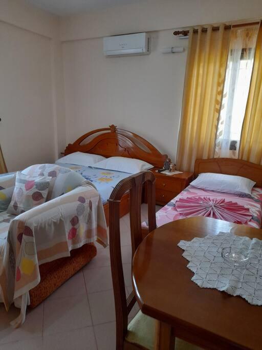 Apartments Meleqi