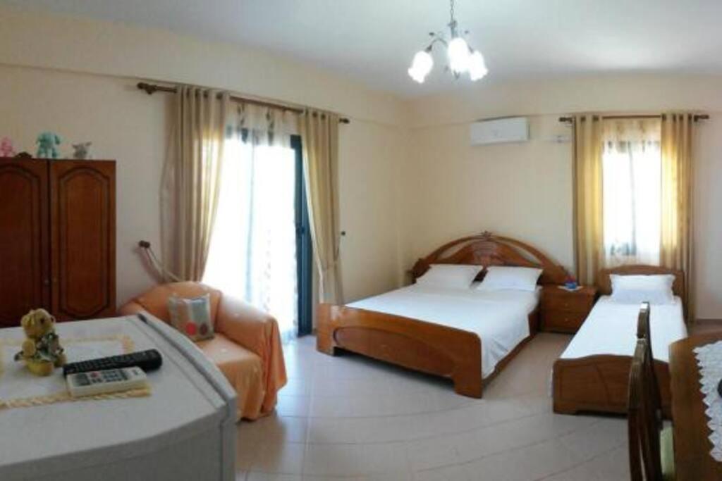 Apartments Meleqi