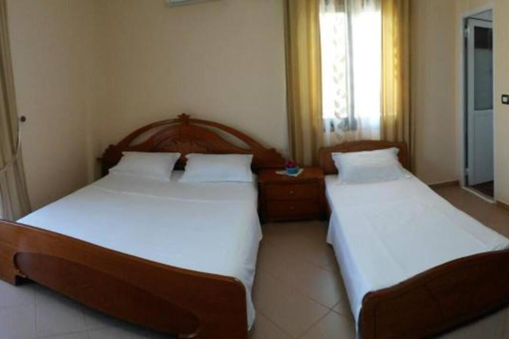 Apartments Meleqi