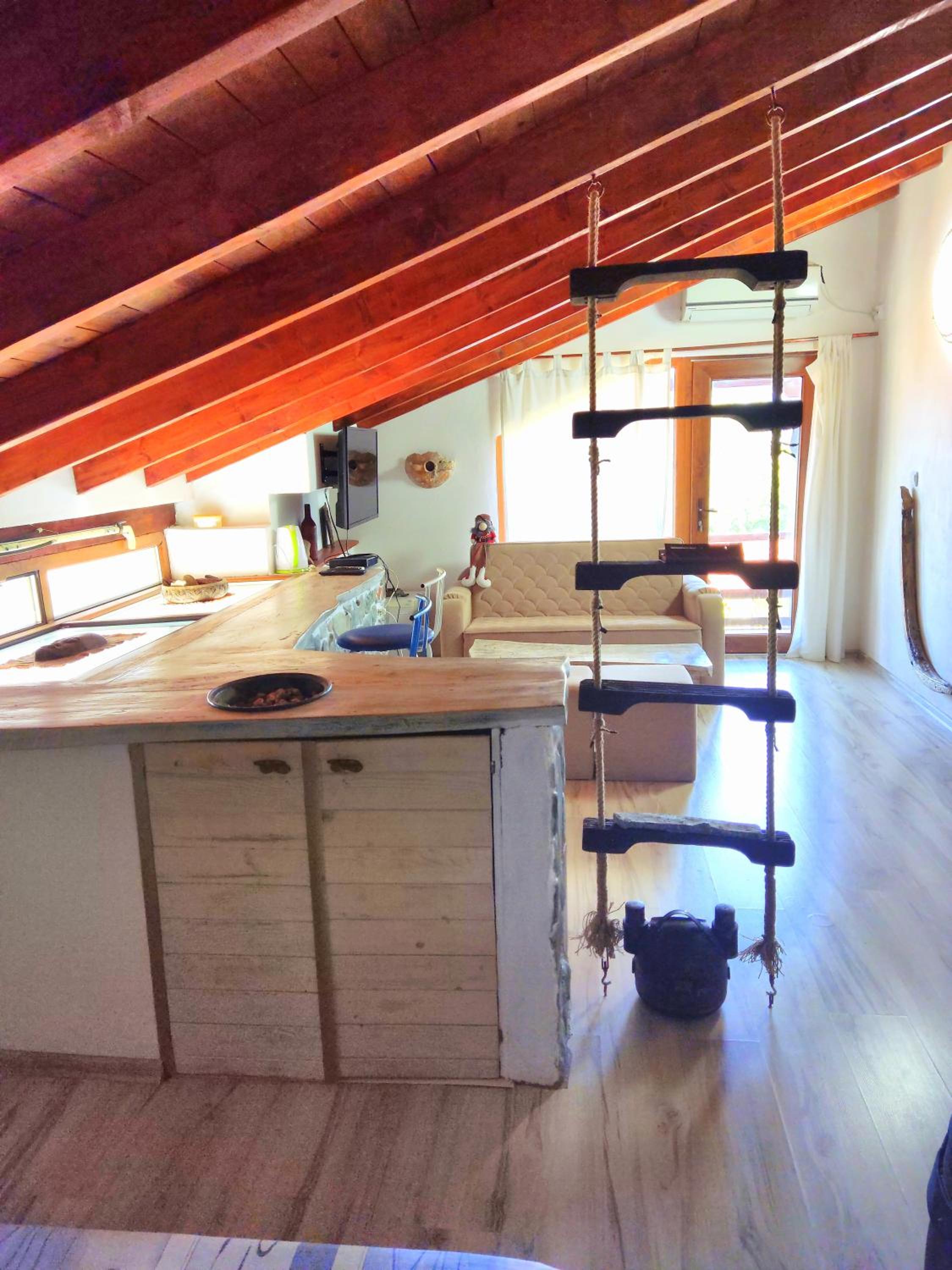 ART STUDIO capitain
