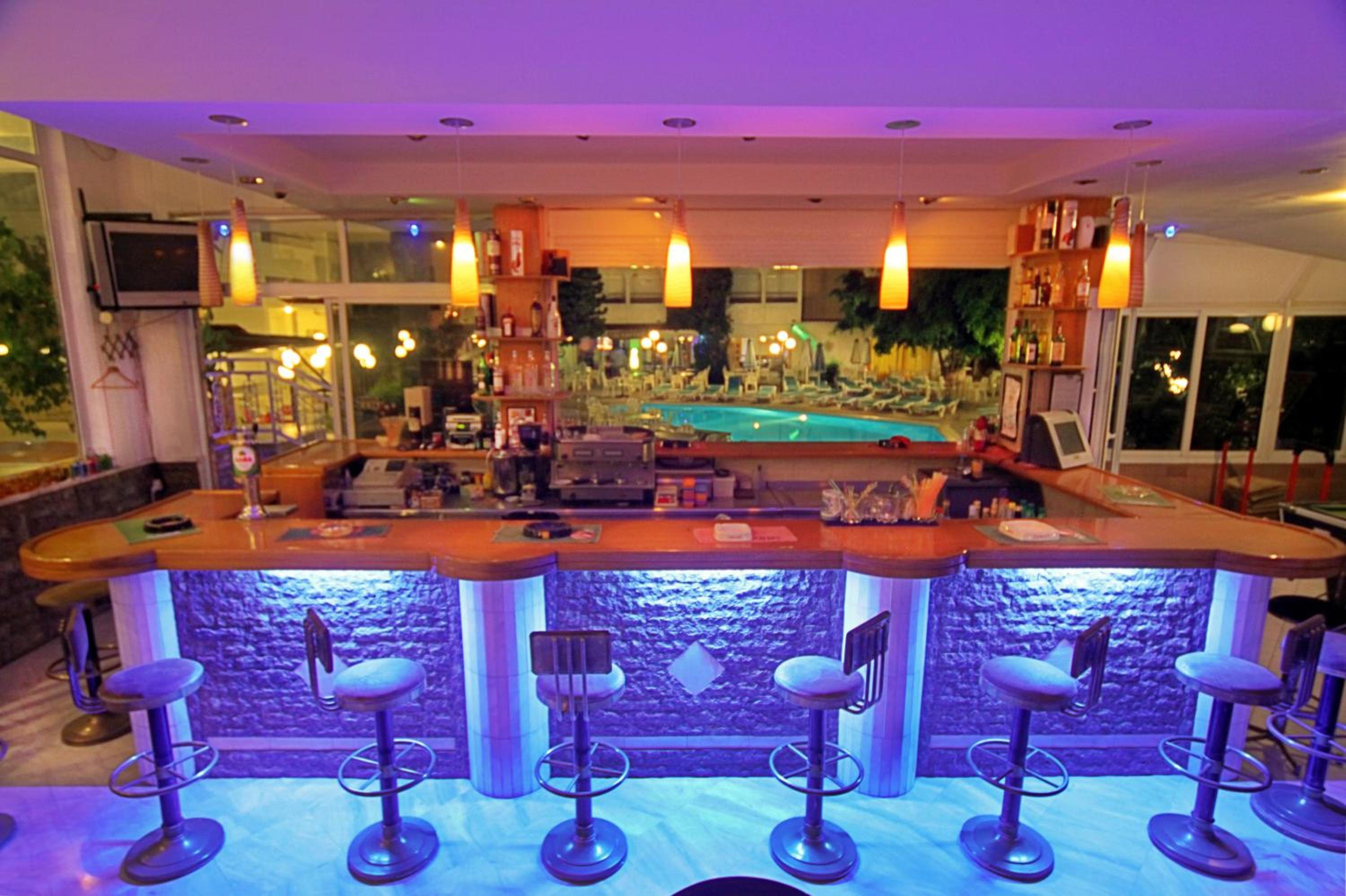 Kassandra Hotel