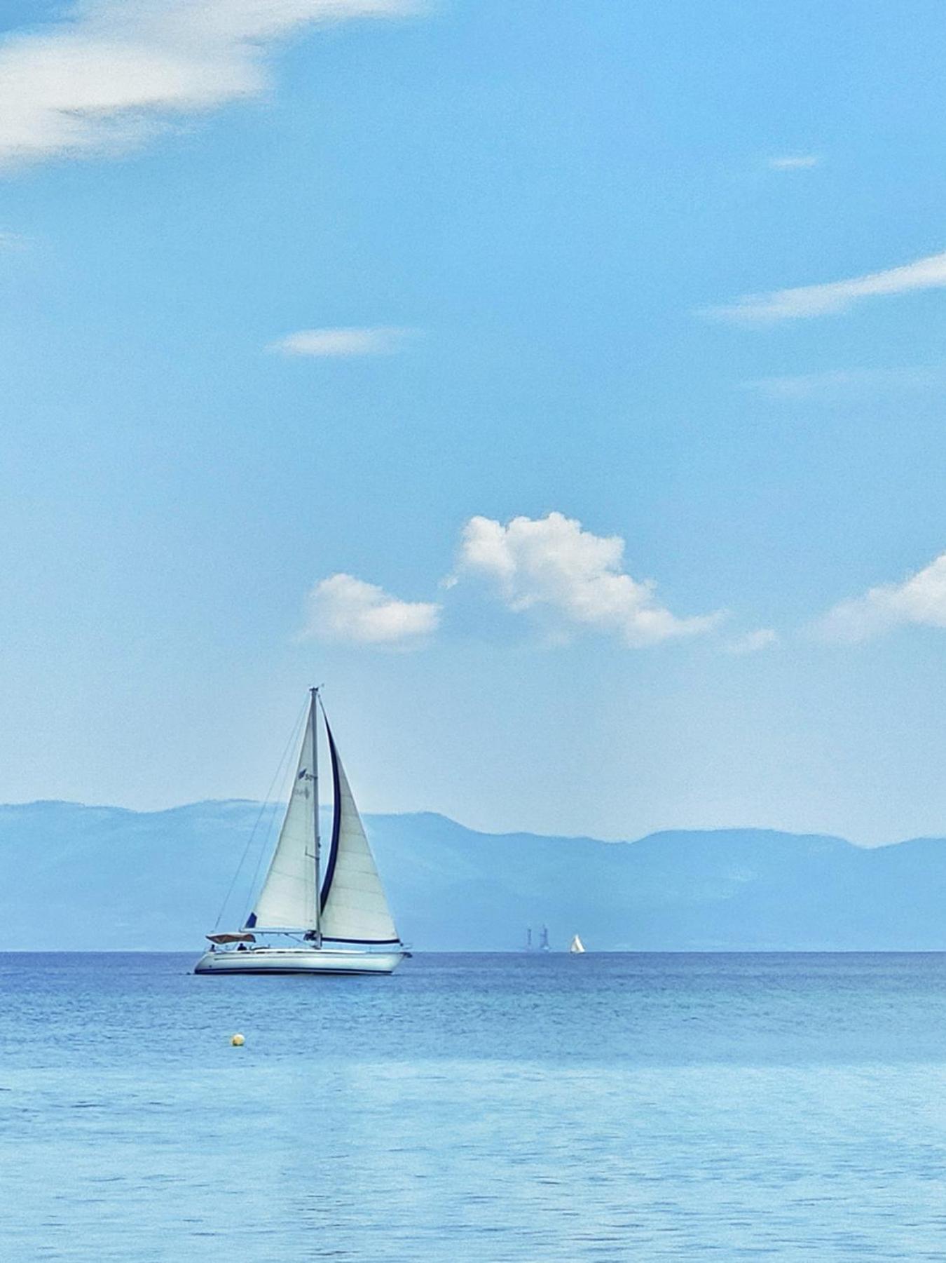 Stellar Blue Palio view 5