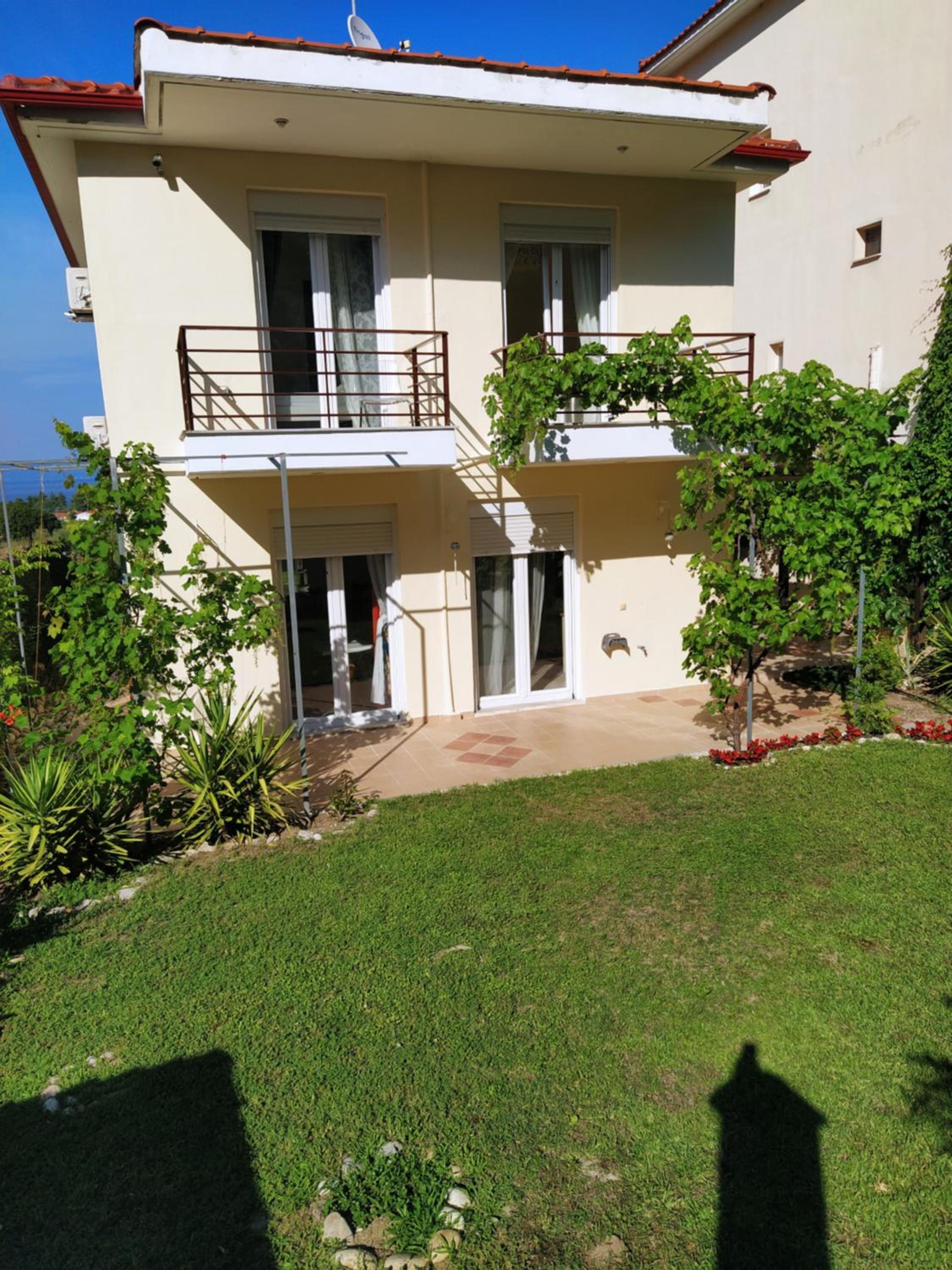 Detached house in a quiet place view 4