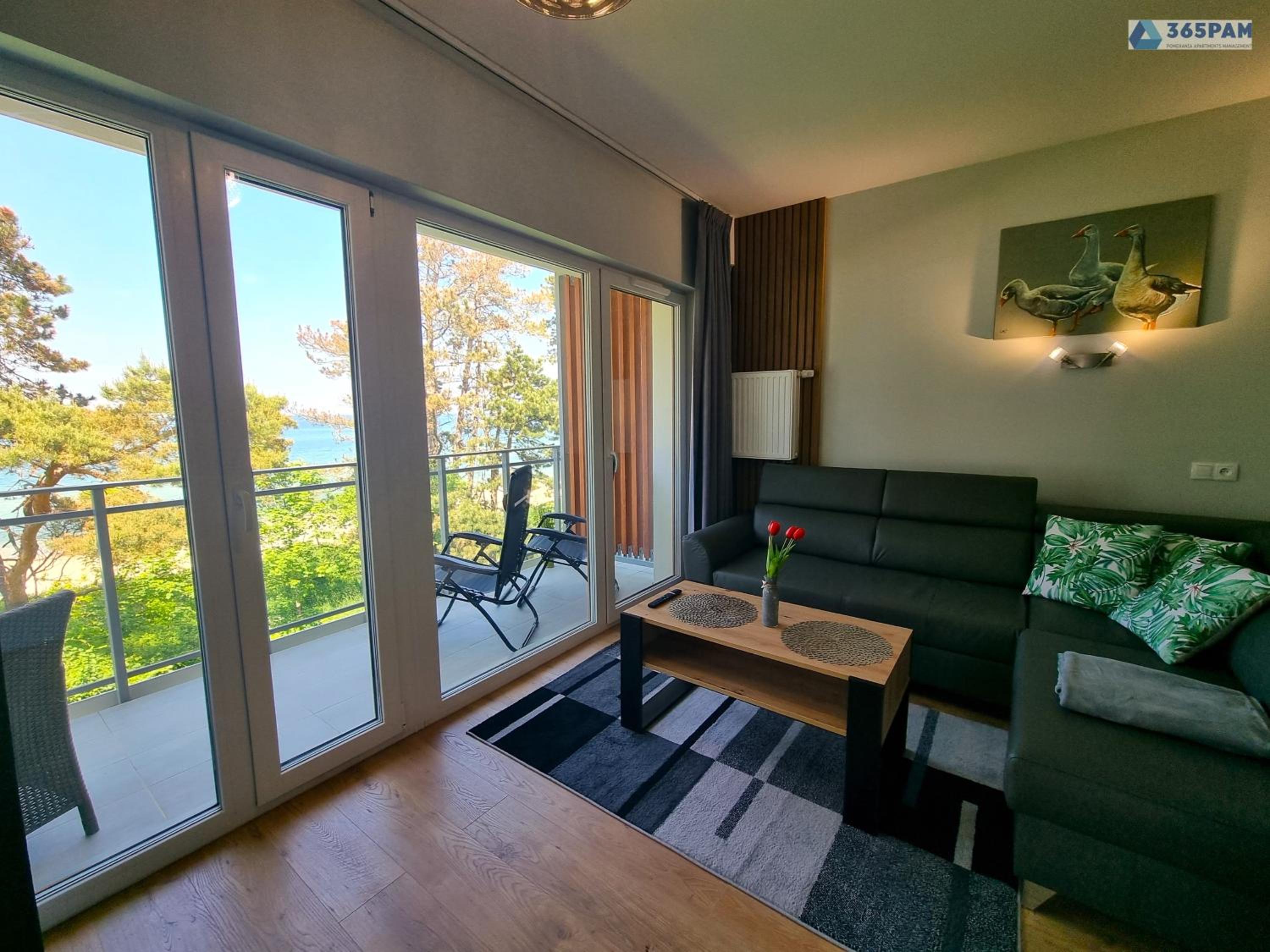 Apartament LET'S SEA z widokiem na morze - 365PAM