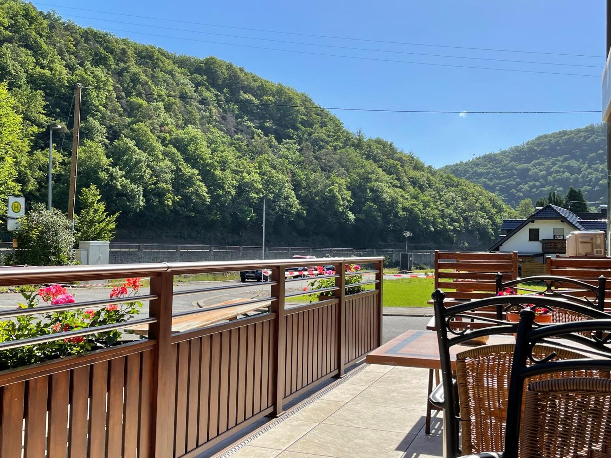Bed&Breakfast Eifelpension Brückenschenke