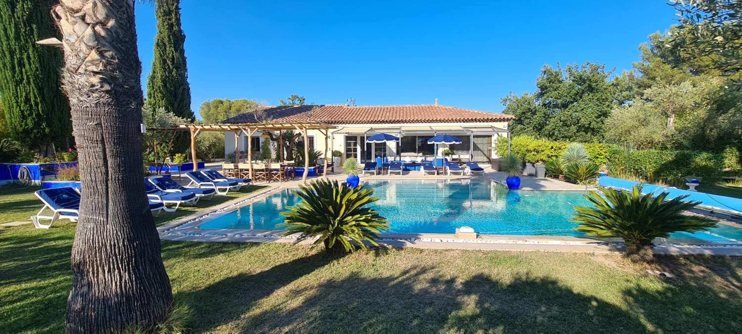 Hotel location Villa avec piscine chauffée - Image 1