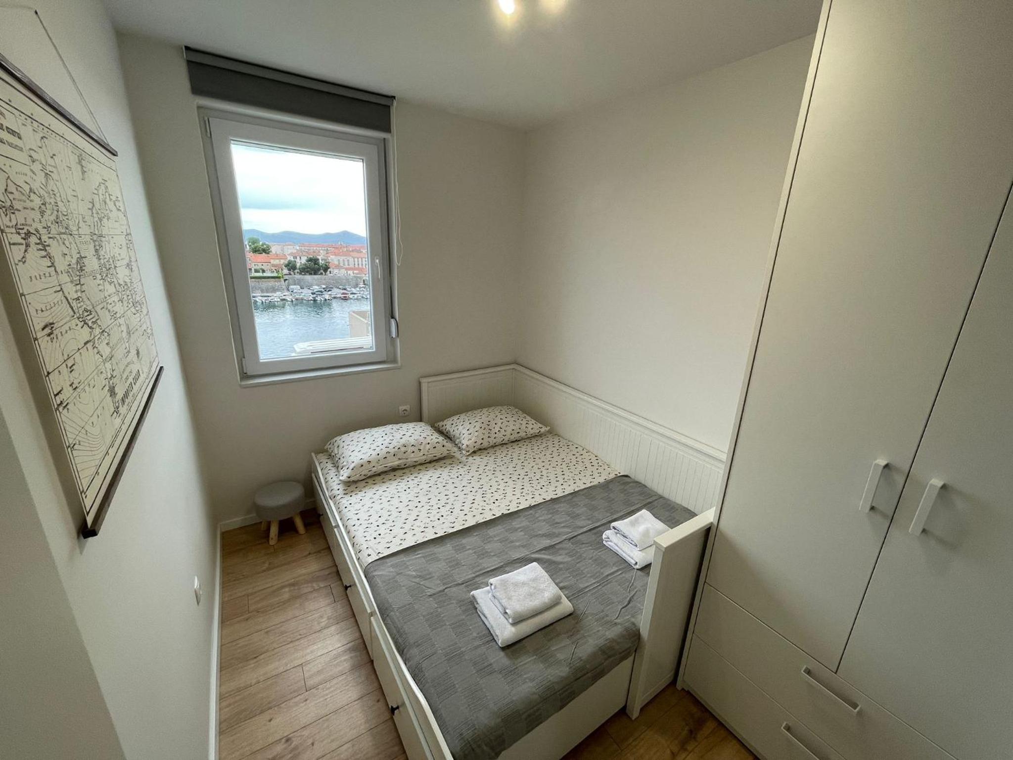 Brand new apt in CITY CENTER+ free street parking view 2