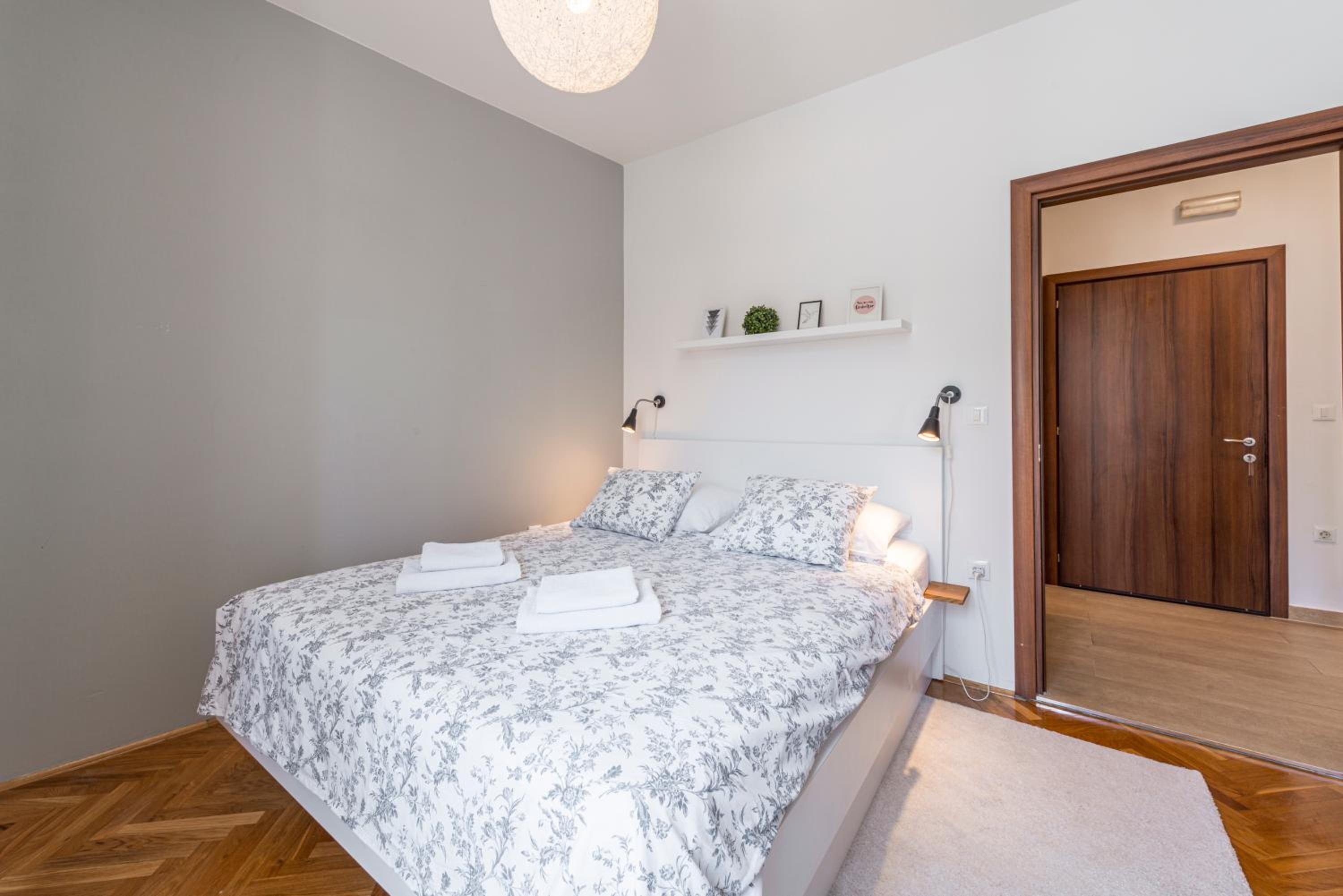 51 Street Apartment