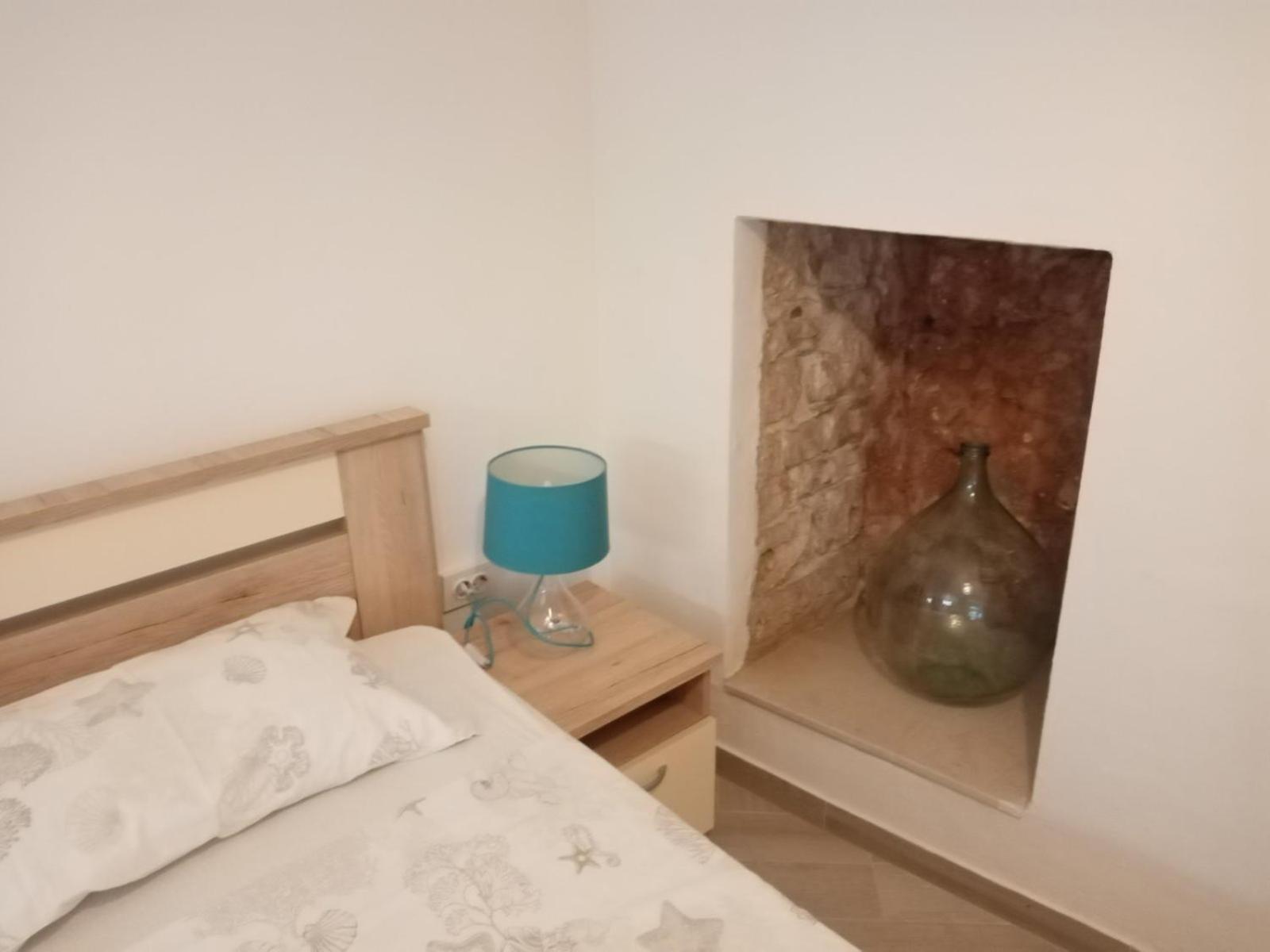 Studio apartment Iva en Bale
