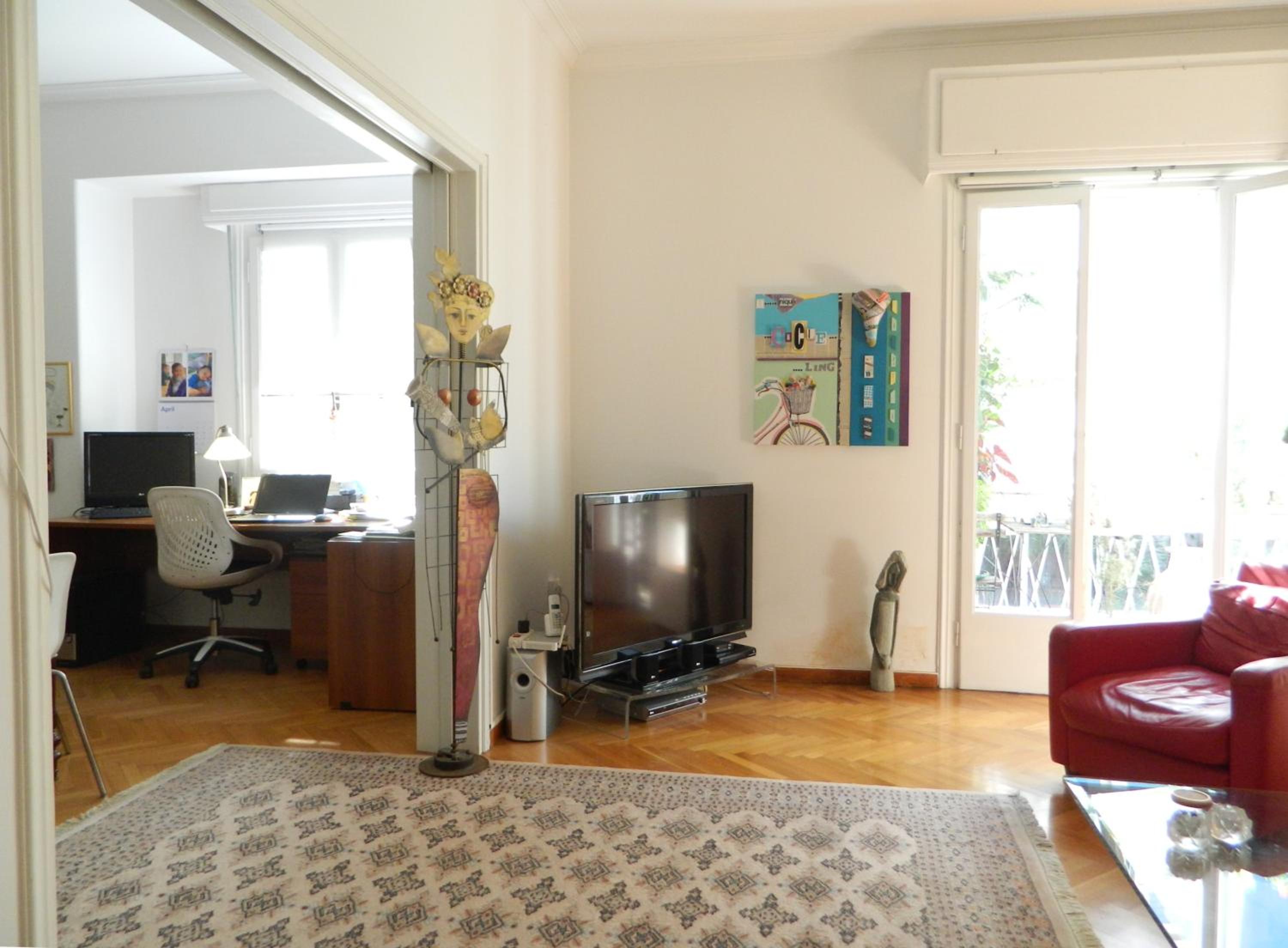 Elegant 3BD apartment in Kolonaki