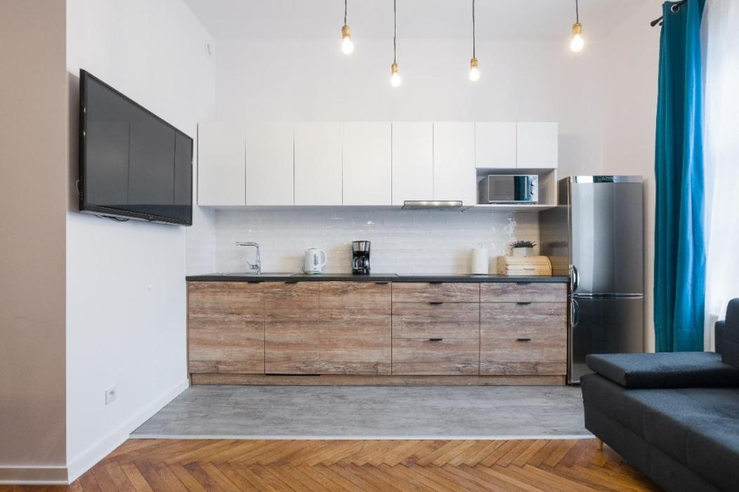 Fancy Apartments with Lift and A/C