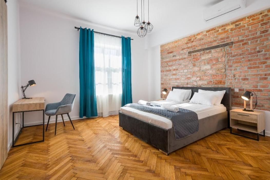 Fancy Apartments with Lift and A/C