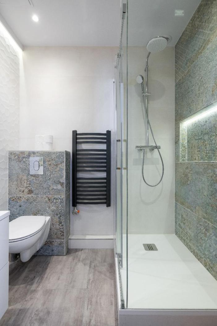 Fancy Apartments with Lift and A/C