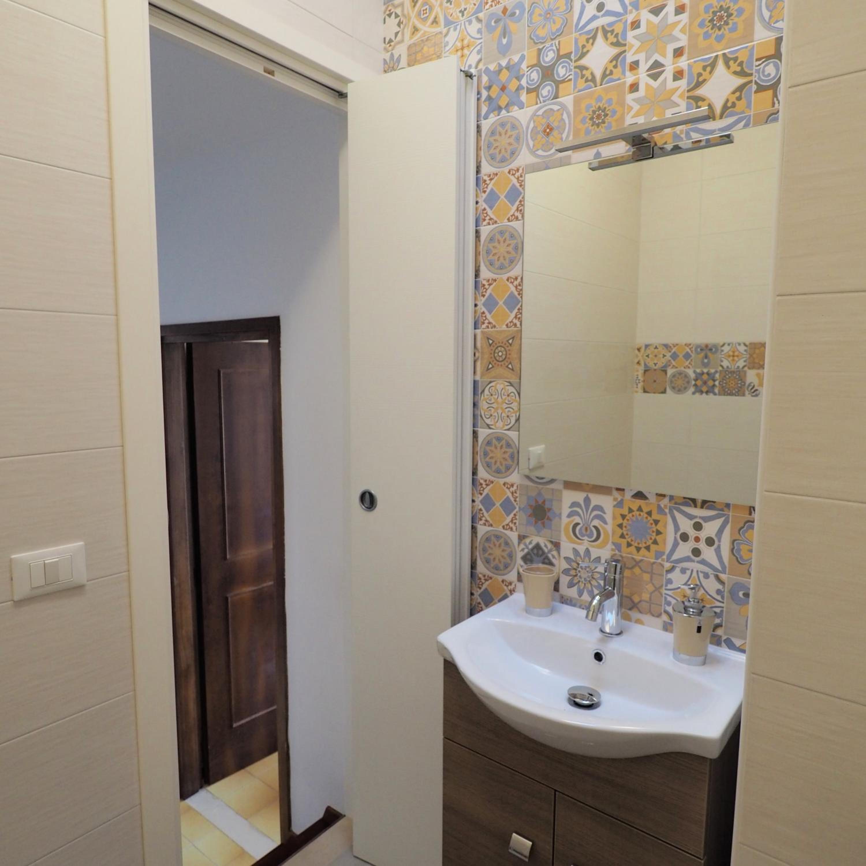 villetta con piscina a due passi dal mare