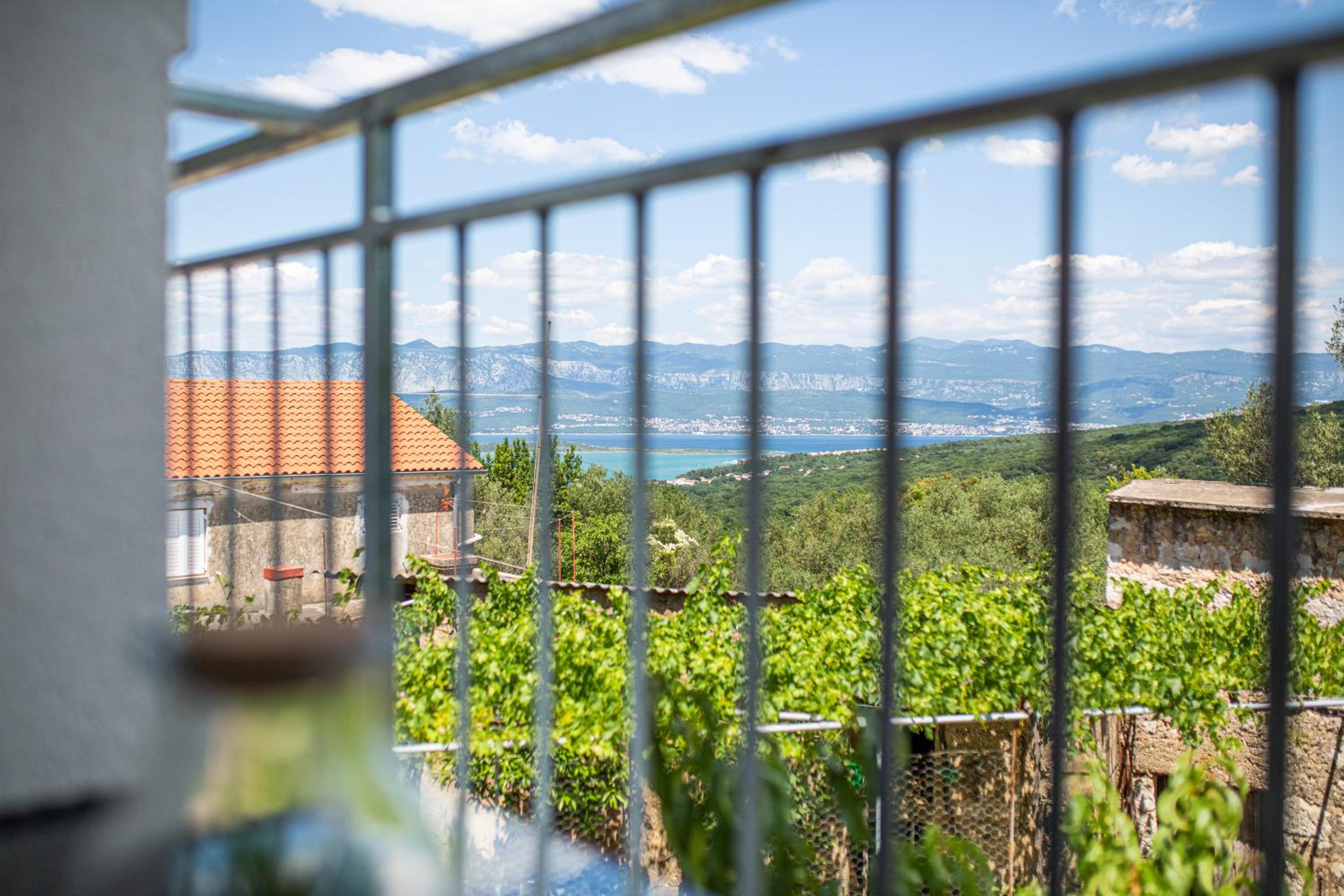 Apartment Miko view 3