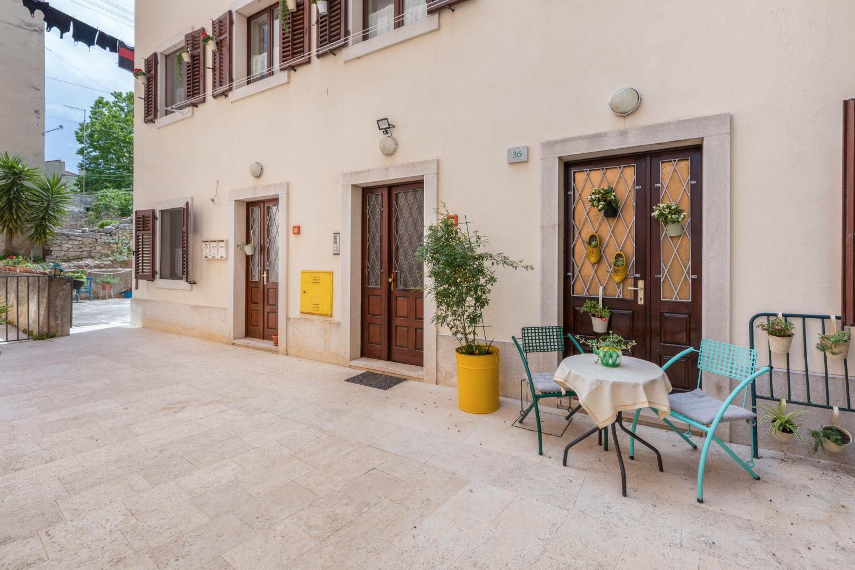 Pula Vacations - Apartment-Old Town-Dundo - Property Image 13