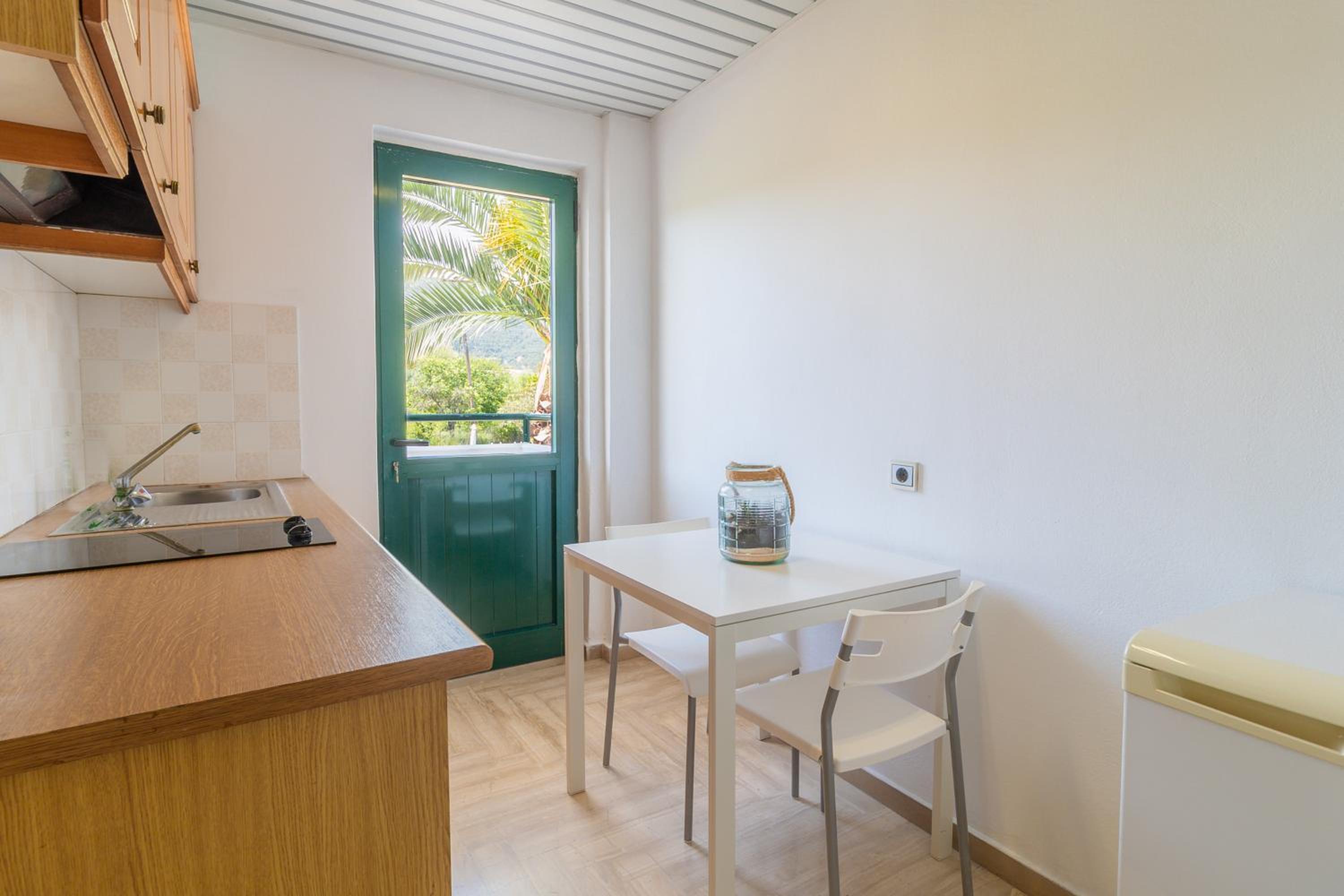 Kantaros Apartments